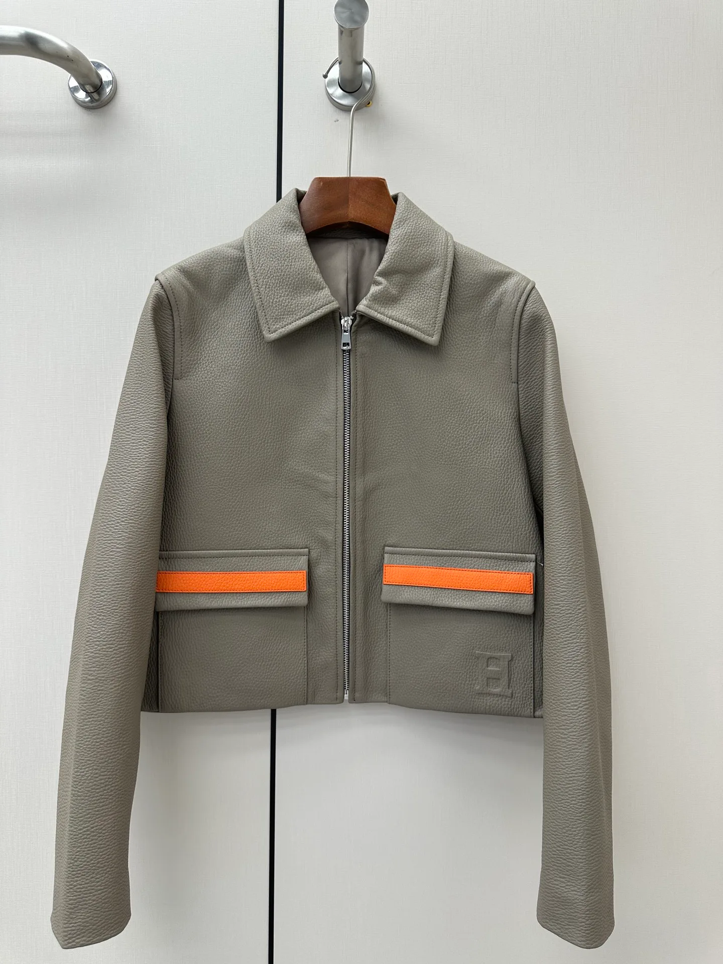 Women's Leather Jackets And Sheepskin Coats HERMES 17500816