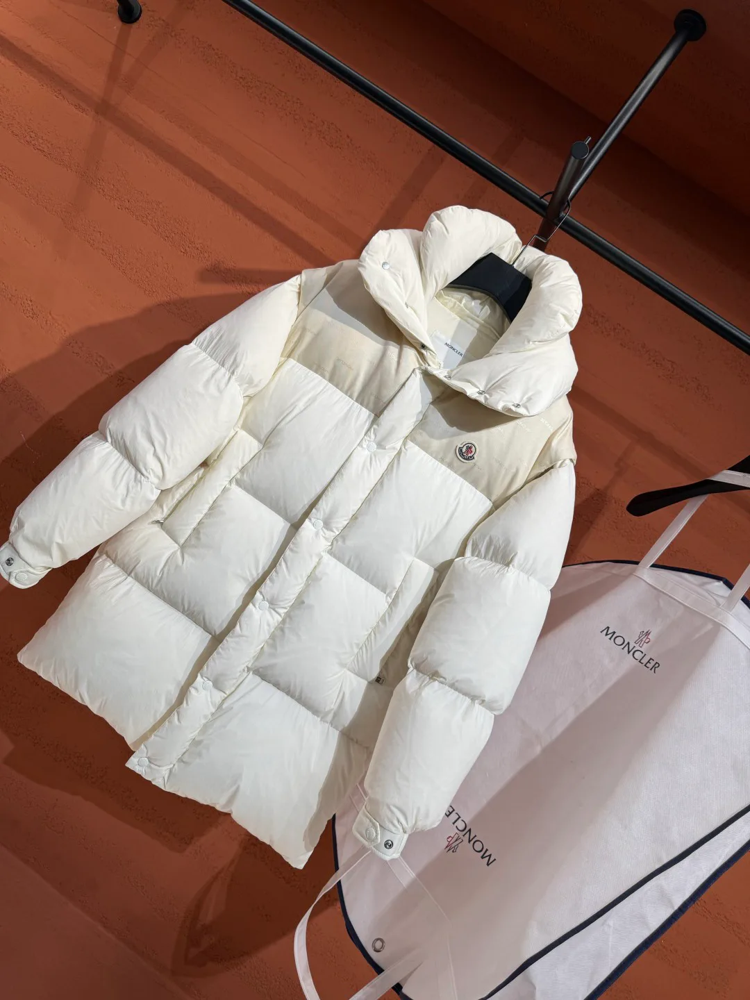 Men's Jackets And Down Jackets MONCLER 18487542