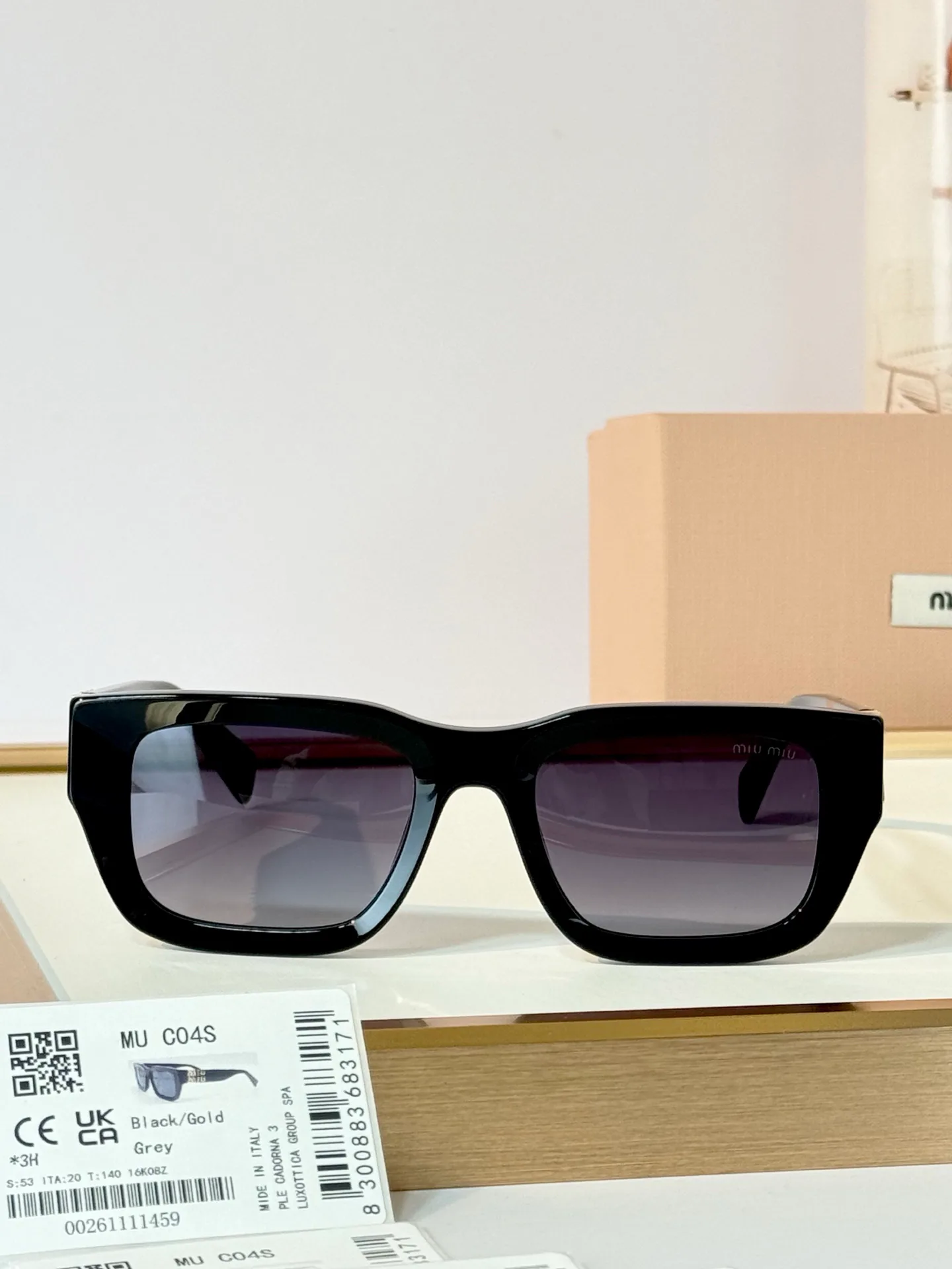 Glasses MIU MIU 18117971