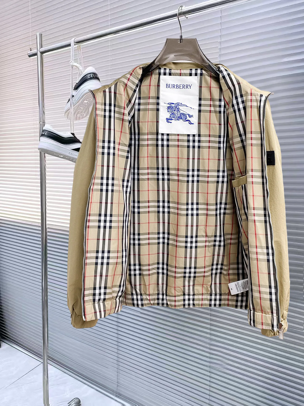 Men's Jackets And Down Jackets BURBERRY 17924246