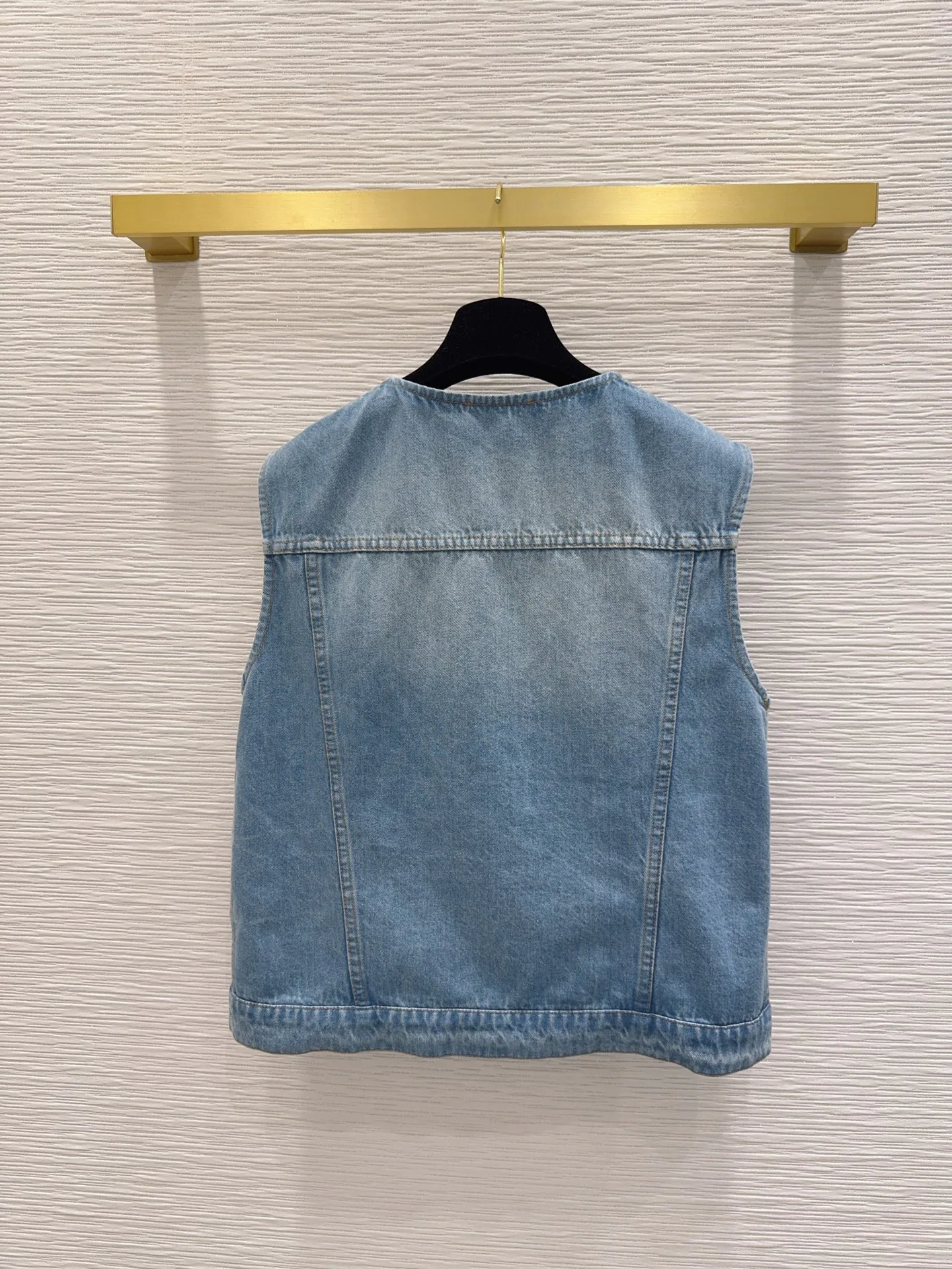 Women's Vests CHANEL 17319080