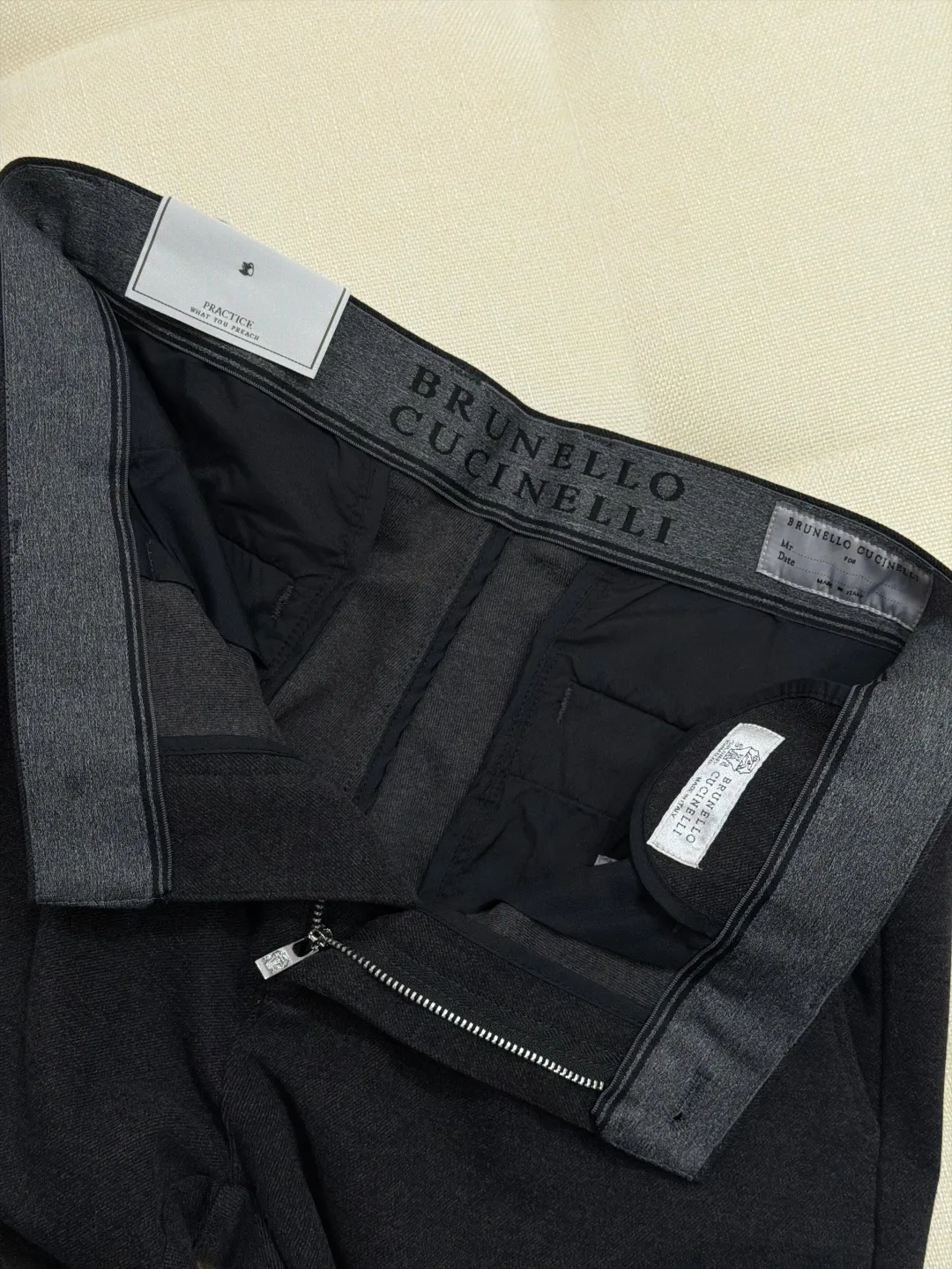 Men's Trousers BRUNELLO CUCINELLI 17774396