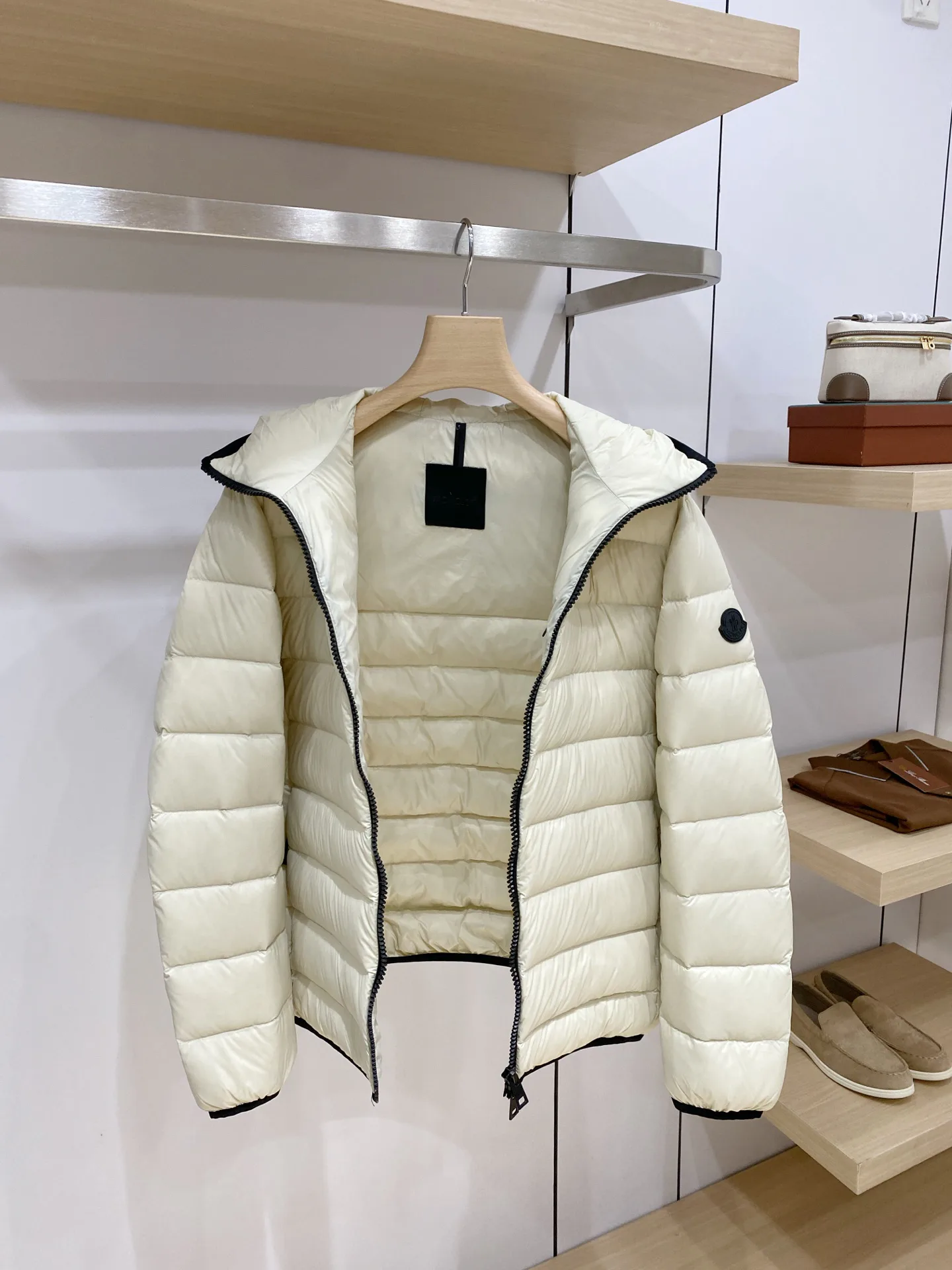 Куртки И Пуховики Мужские Moncler 18596292