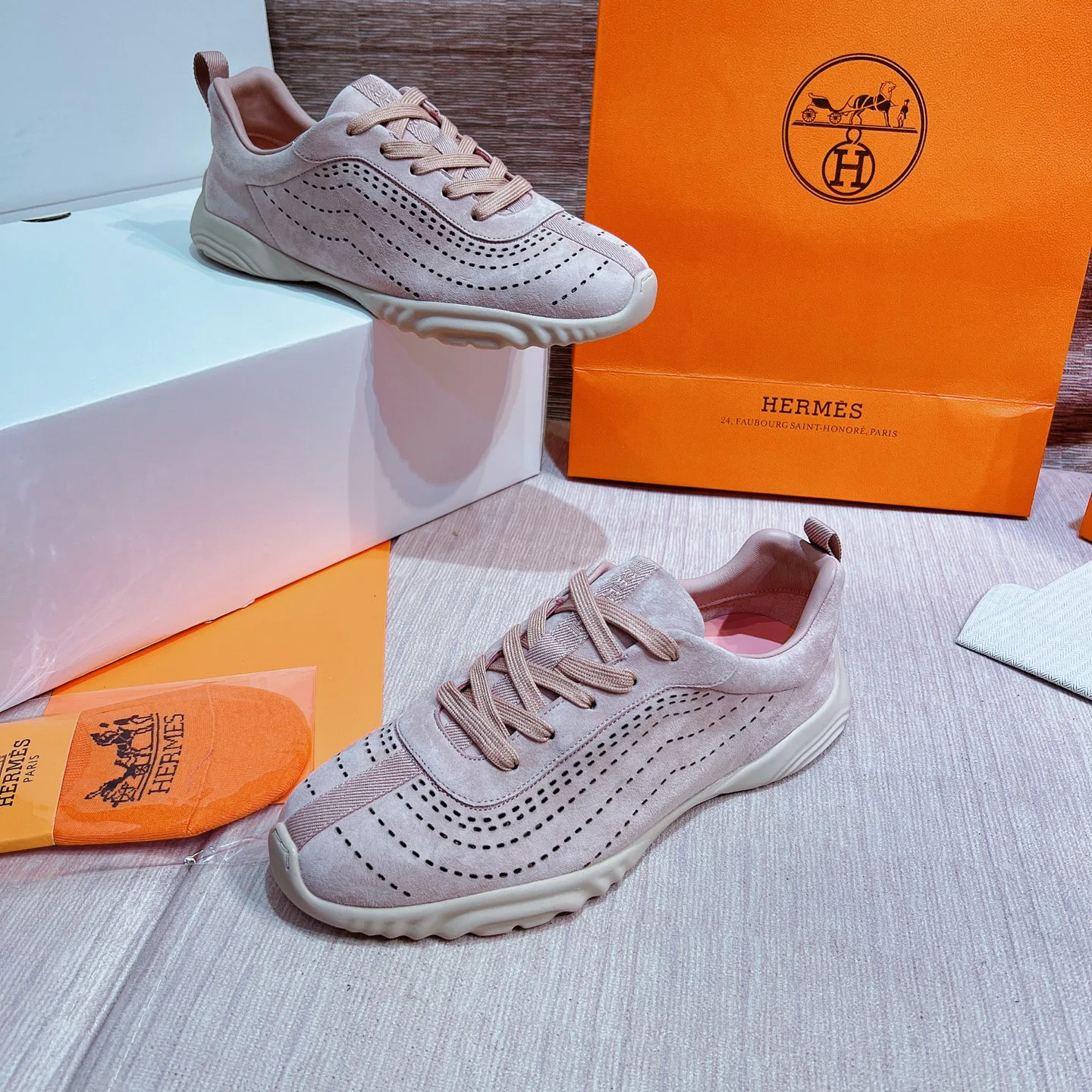 Men's Sneakers HERMES 17749564