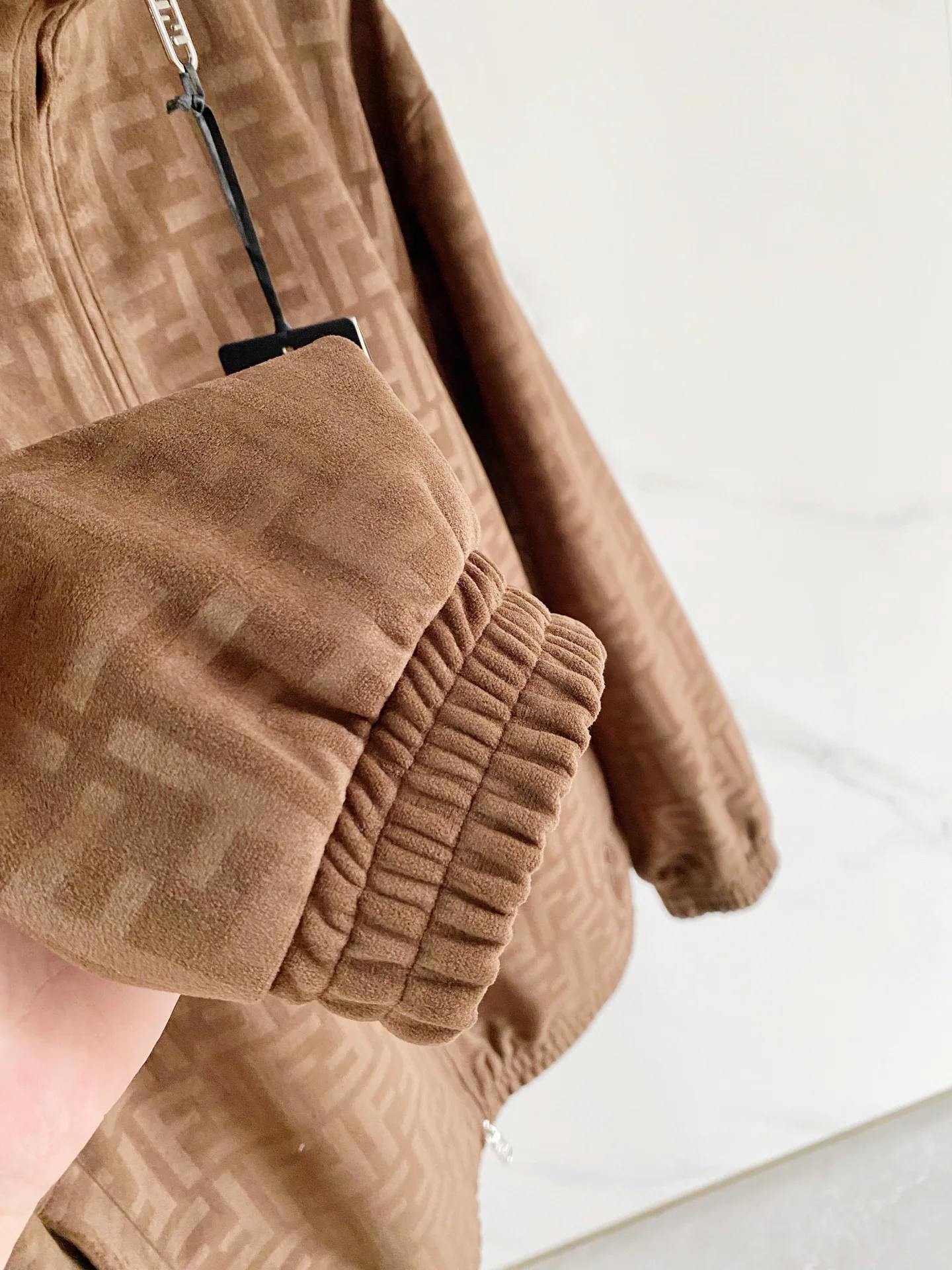 Куртки И Пуховики Мужские Fendi 18609311