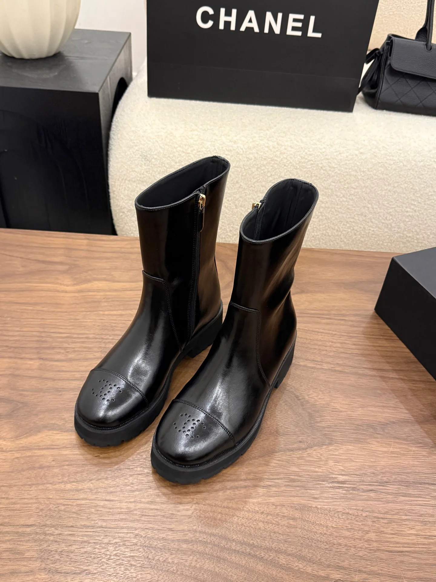 Women's Boots CHANEL 18275728