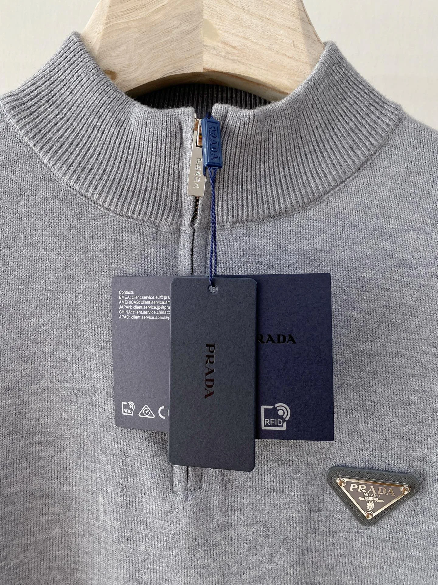 Джемперы И Свитеры Мужские Prada 18596371