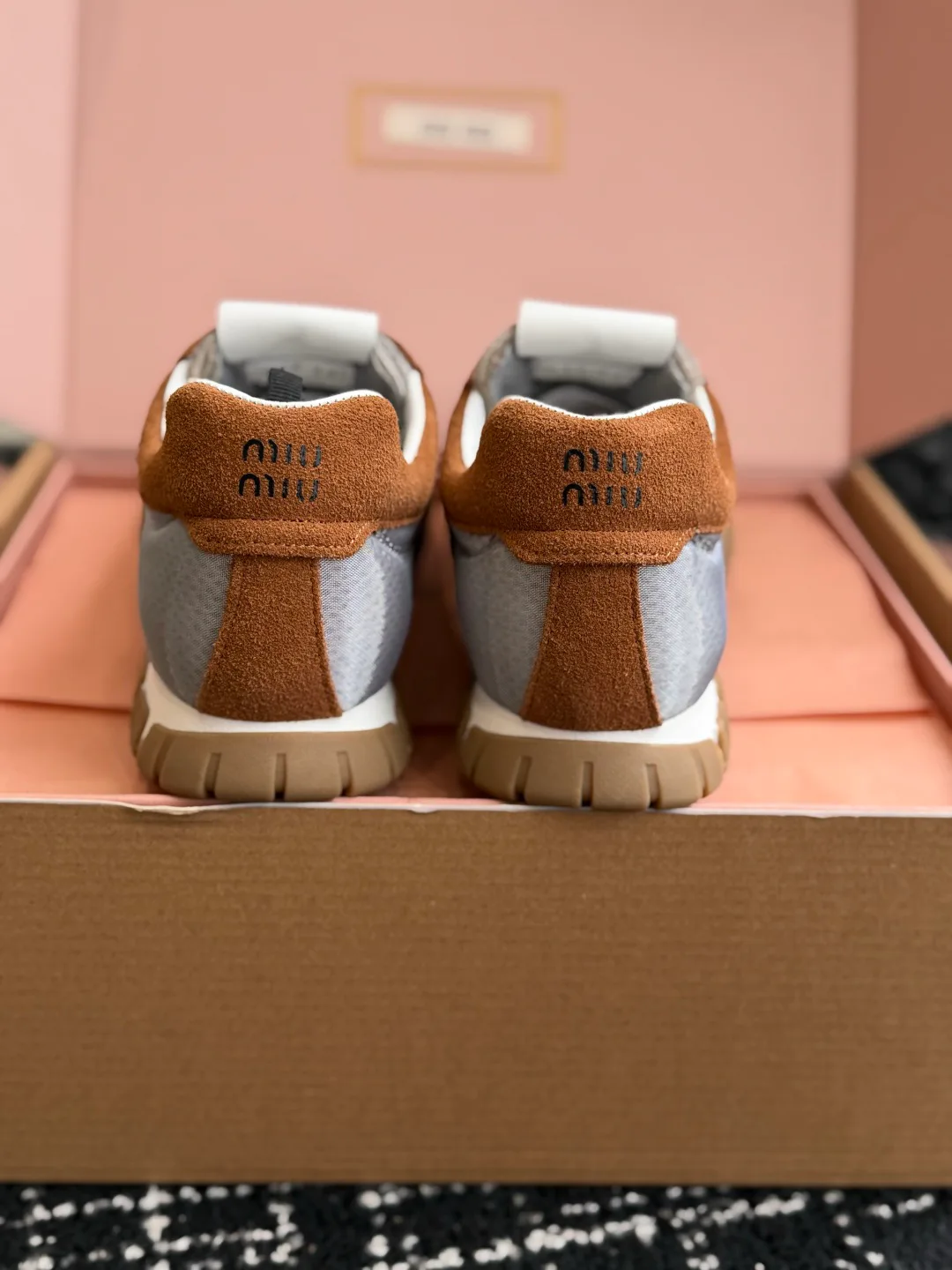 Women's Sneakers MIU MIU 17804442