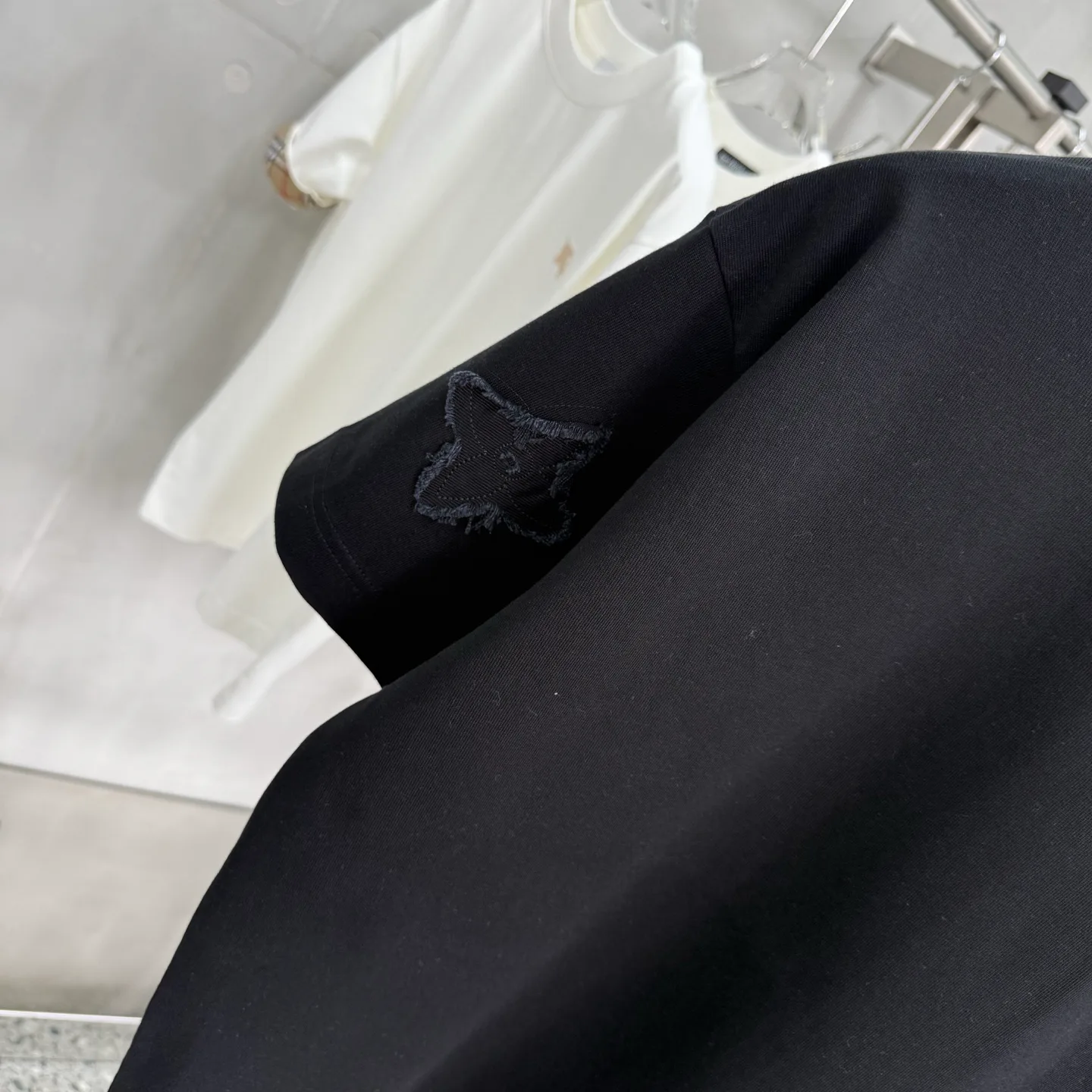 Men's T-Shirts LOUIS VUITTON 18203697