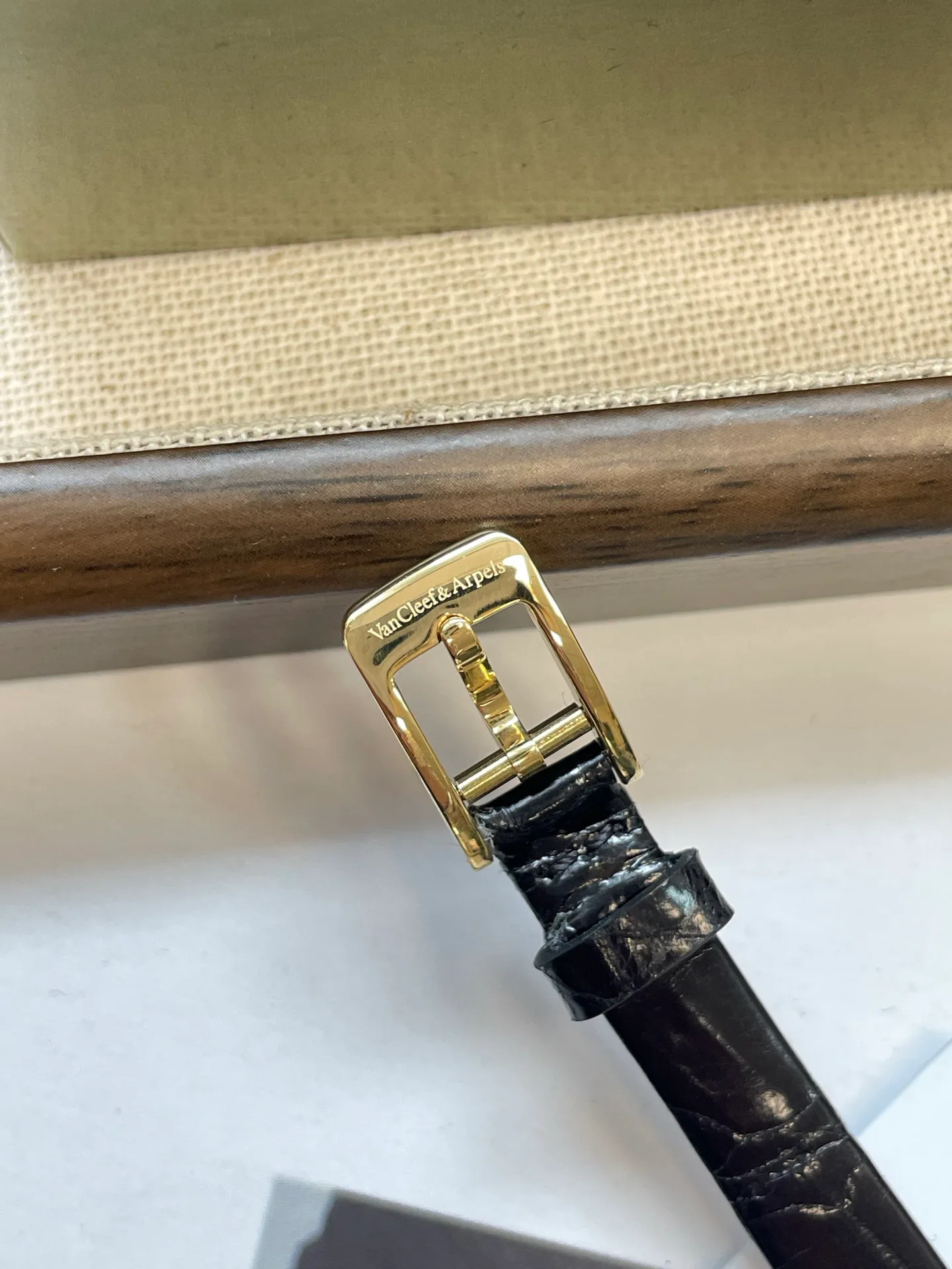 Women's Watches VAN CLEEF & ARPELS 17336732