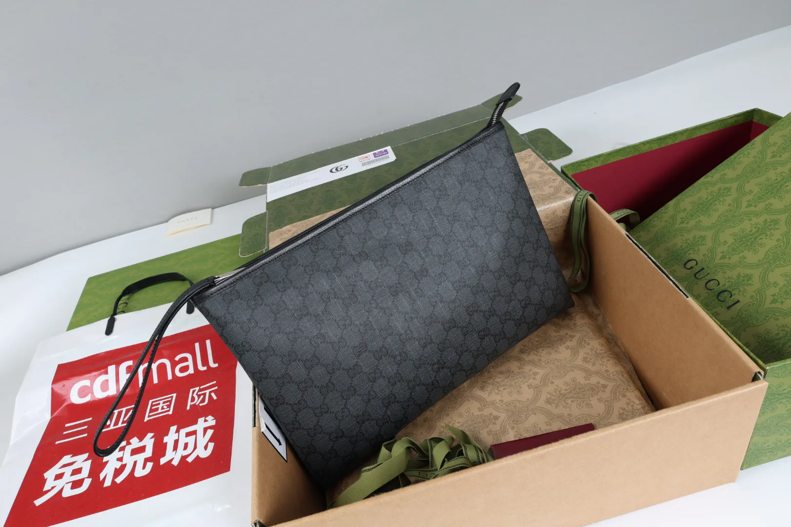 Women's Classic Handbags GUCCI 17947838