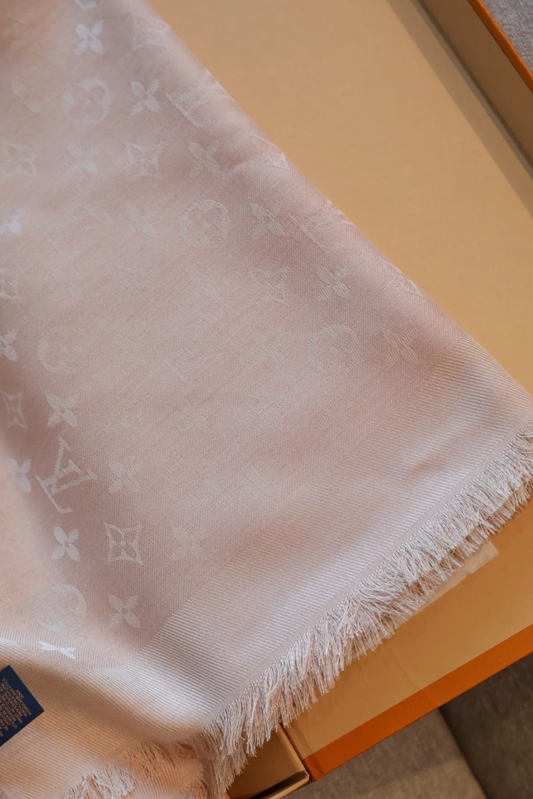 Scarves LOUIS VUITTON 17991828