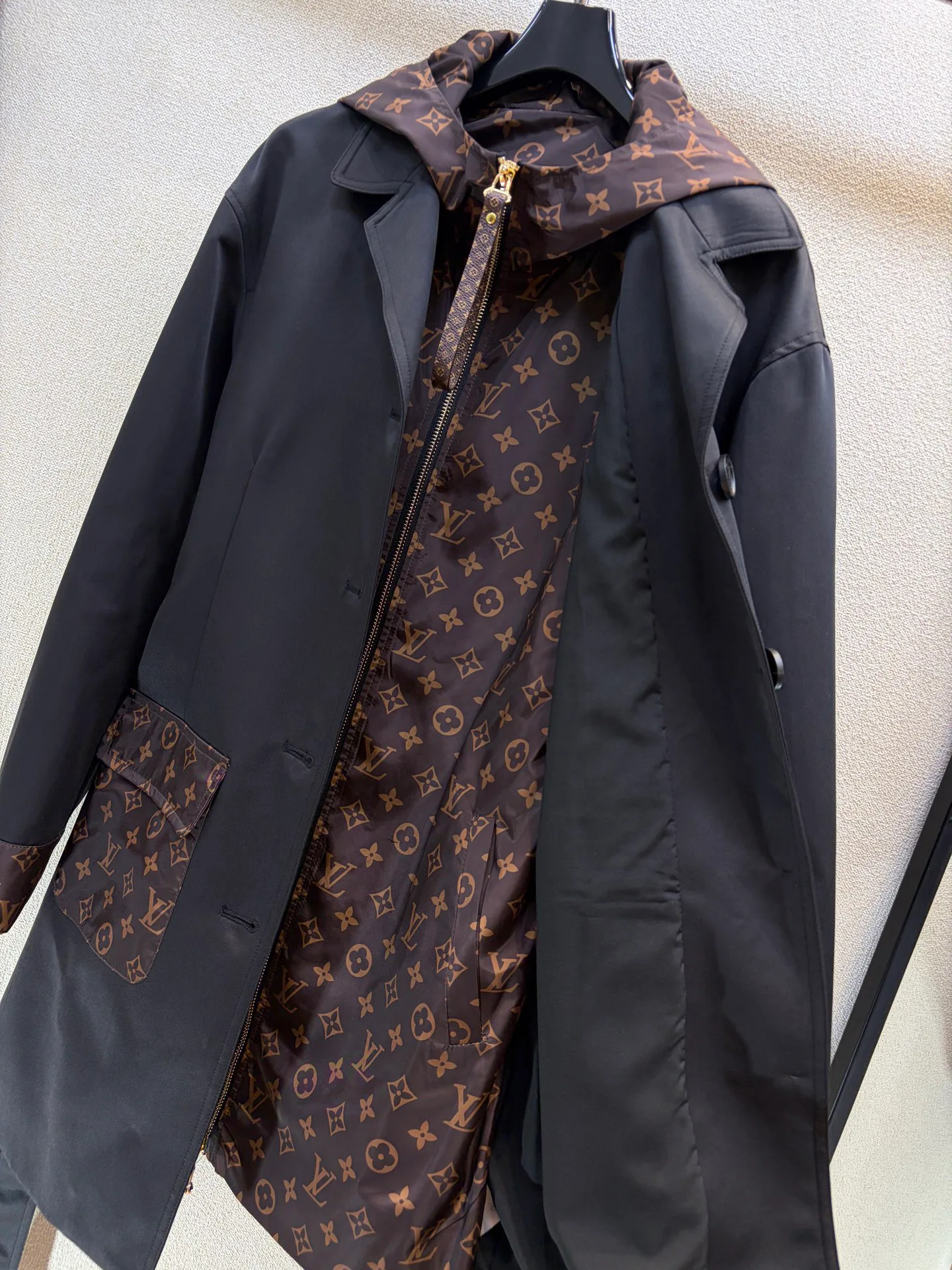 Women's Trench Coats LOUIS VUITTON 18506586