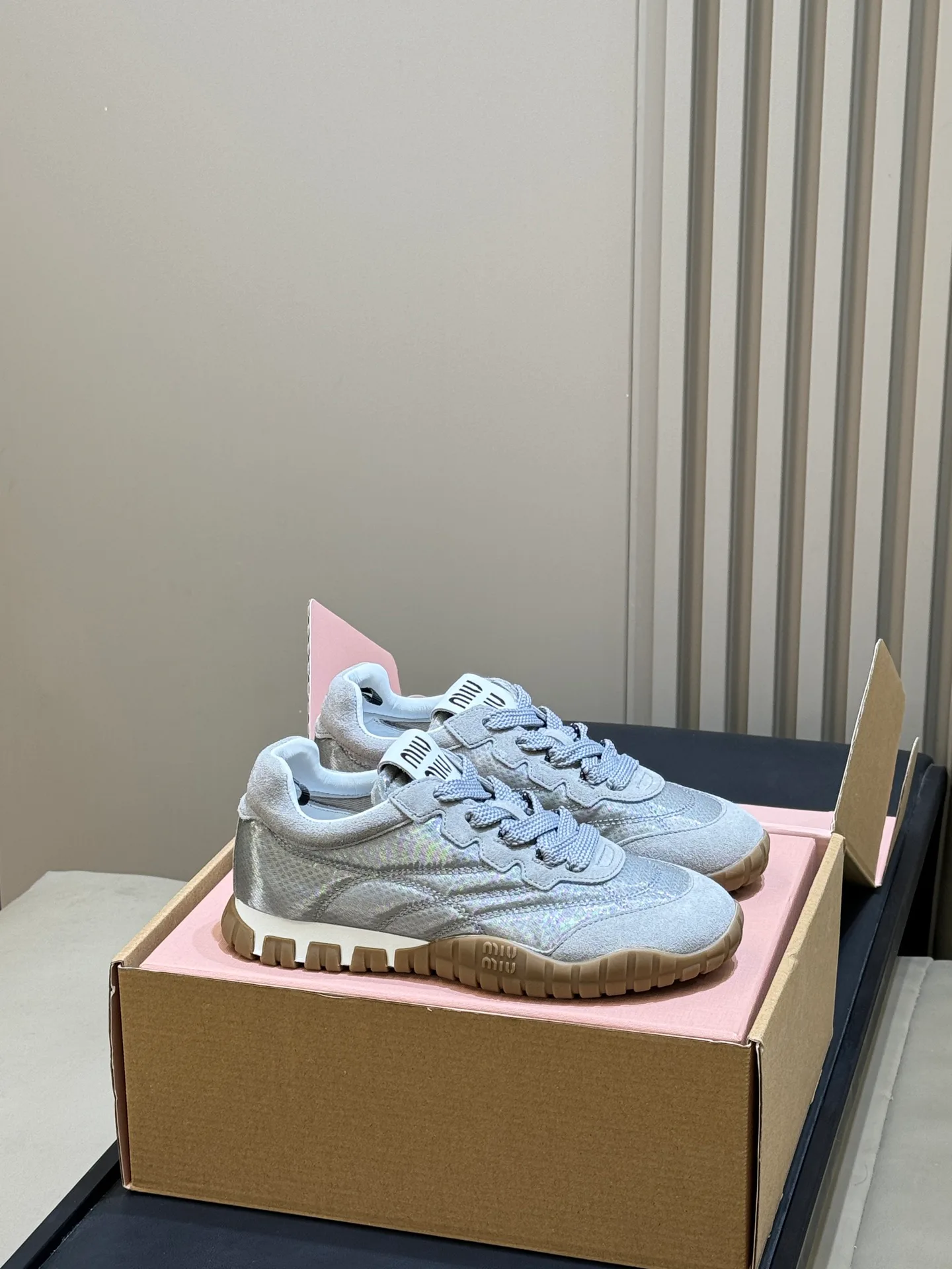 Women's Sneakers MIU MIU 18072942