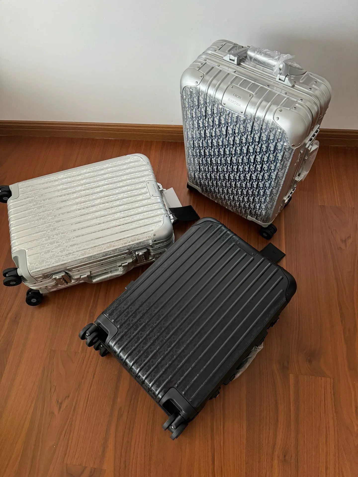 Suitcases CHRISTIAN DIOR 17179057