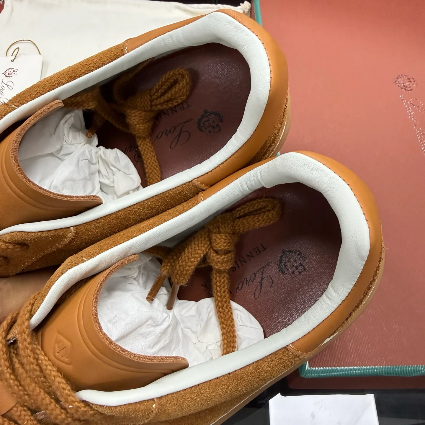 Women's Sneakers LORO PIANA 17955580