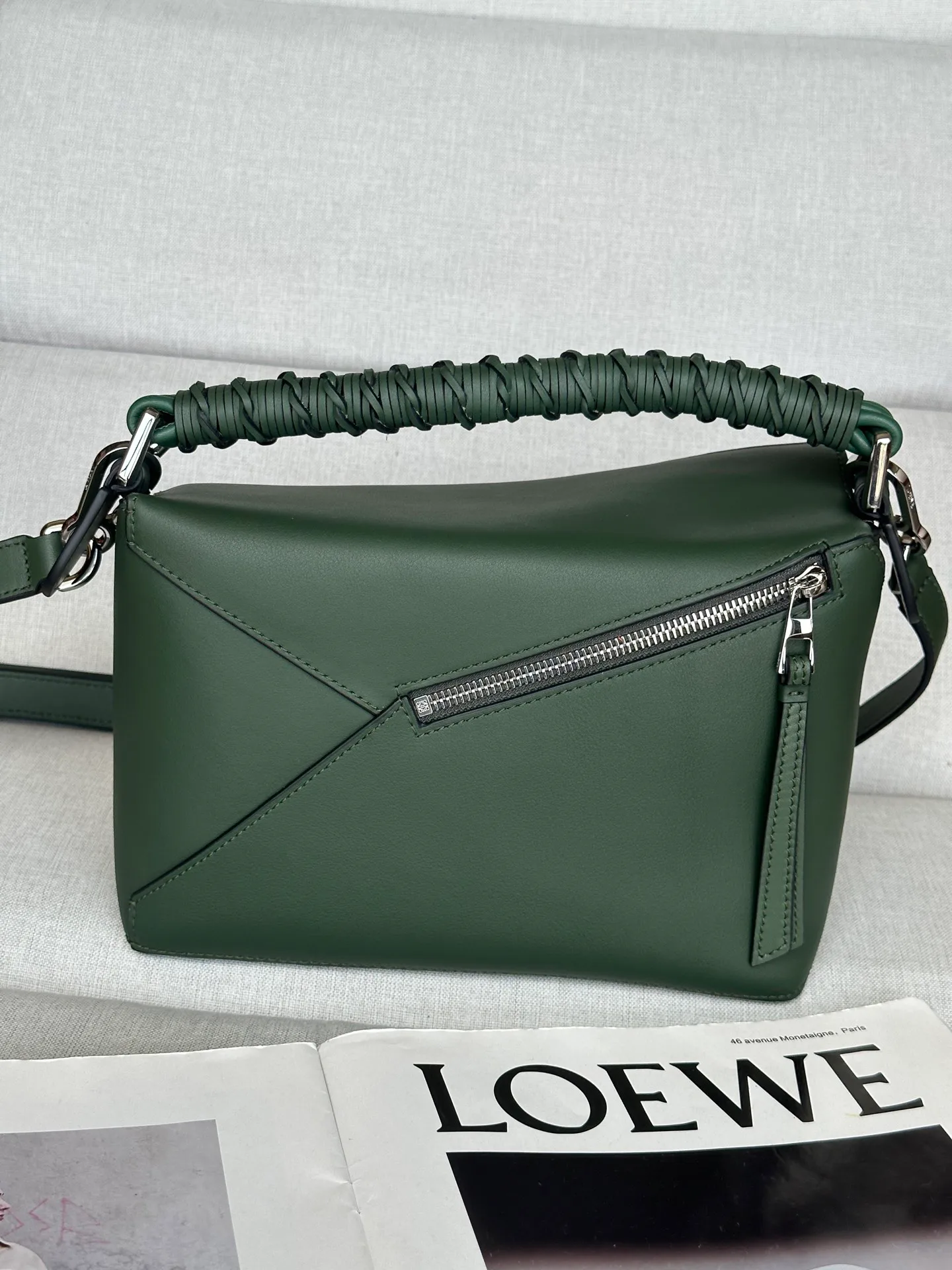 Women's Classic Handbags LOEWE 17271522