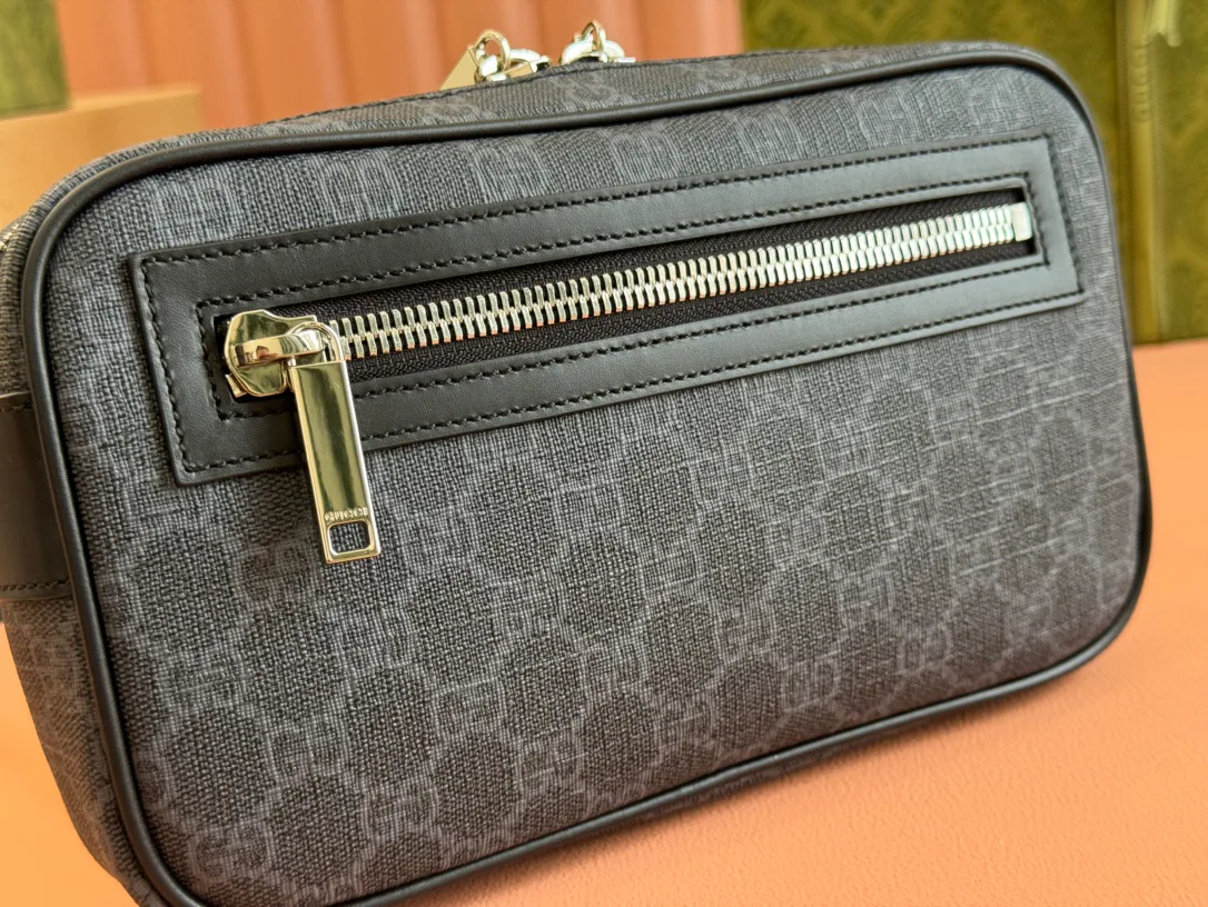 Women's Belt Bags GUCCI 17947638