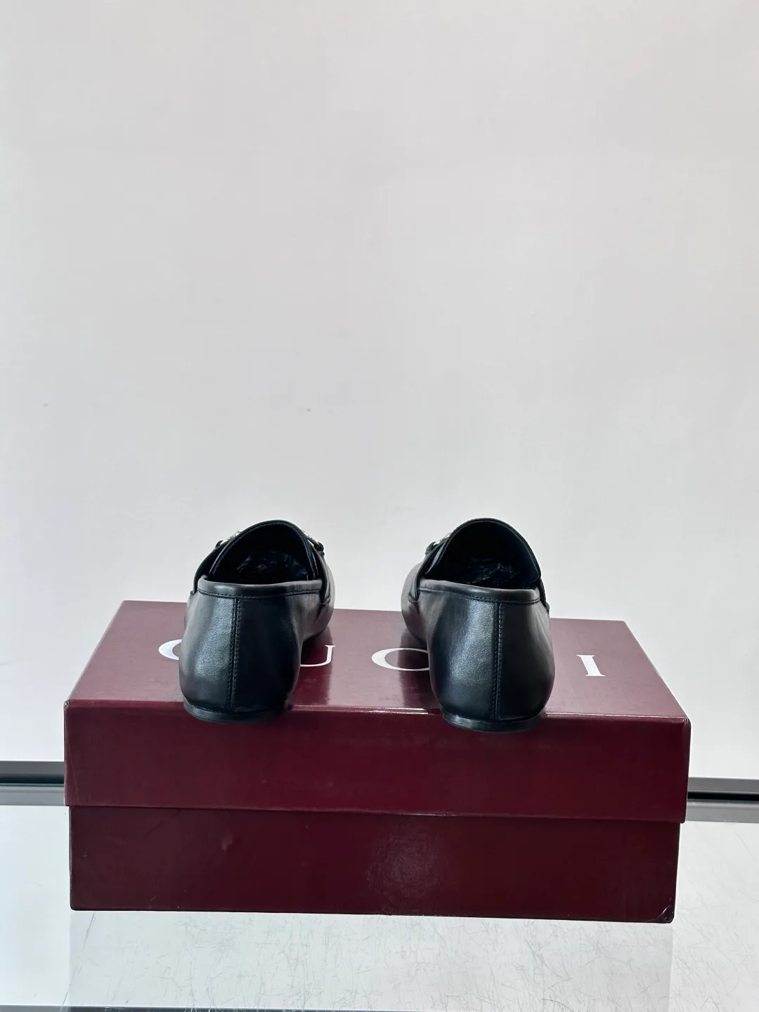 Men's Loafers And Dress Shoes GUCCI 17649825