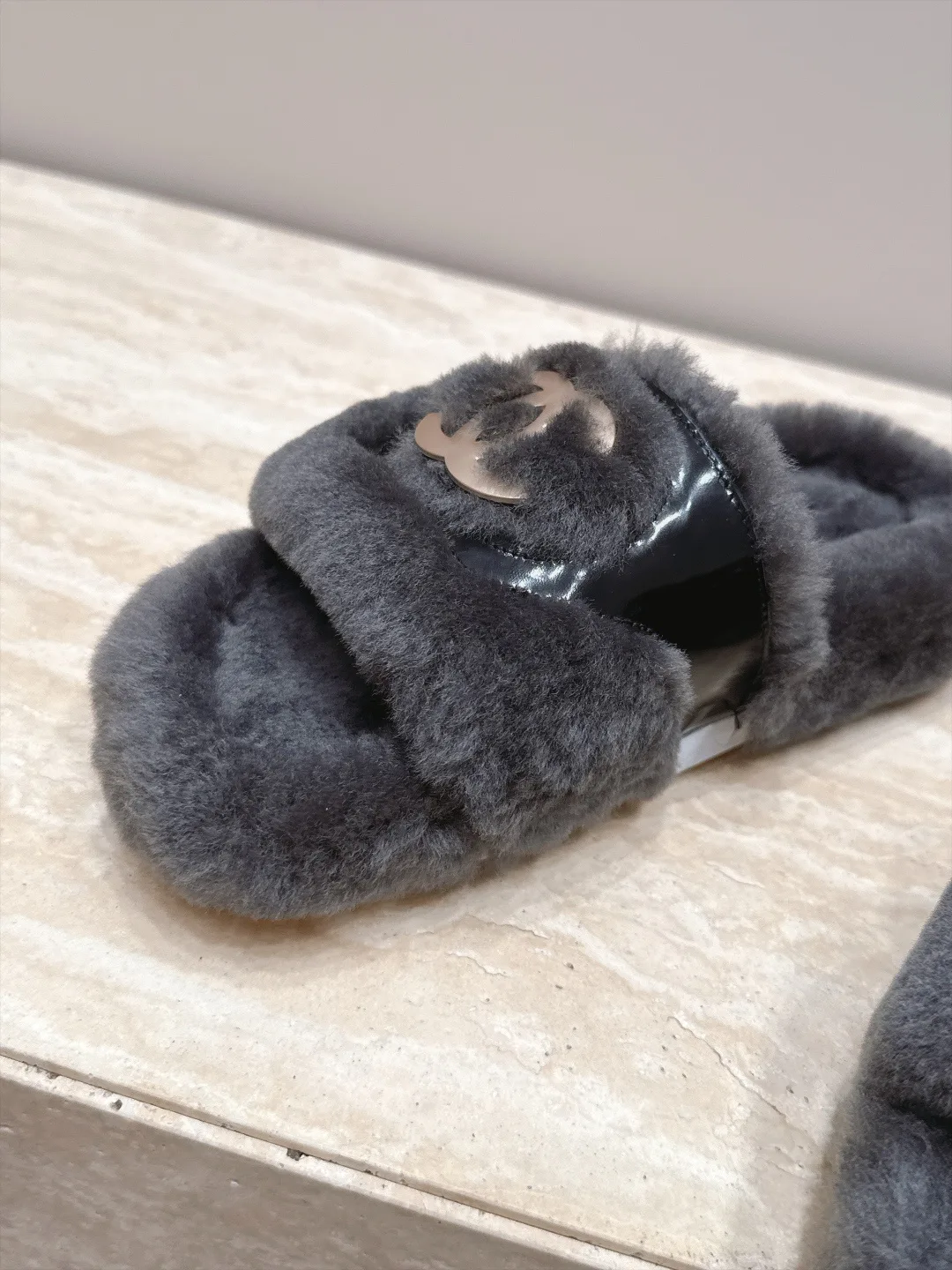 Women's Slippers CHANEL 18266281