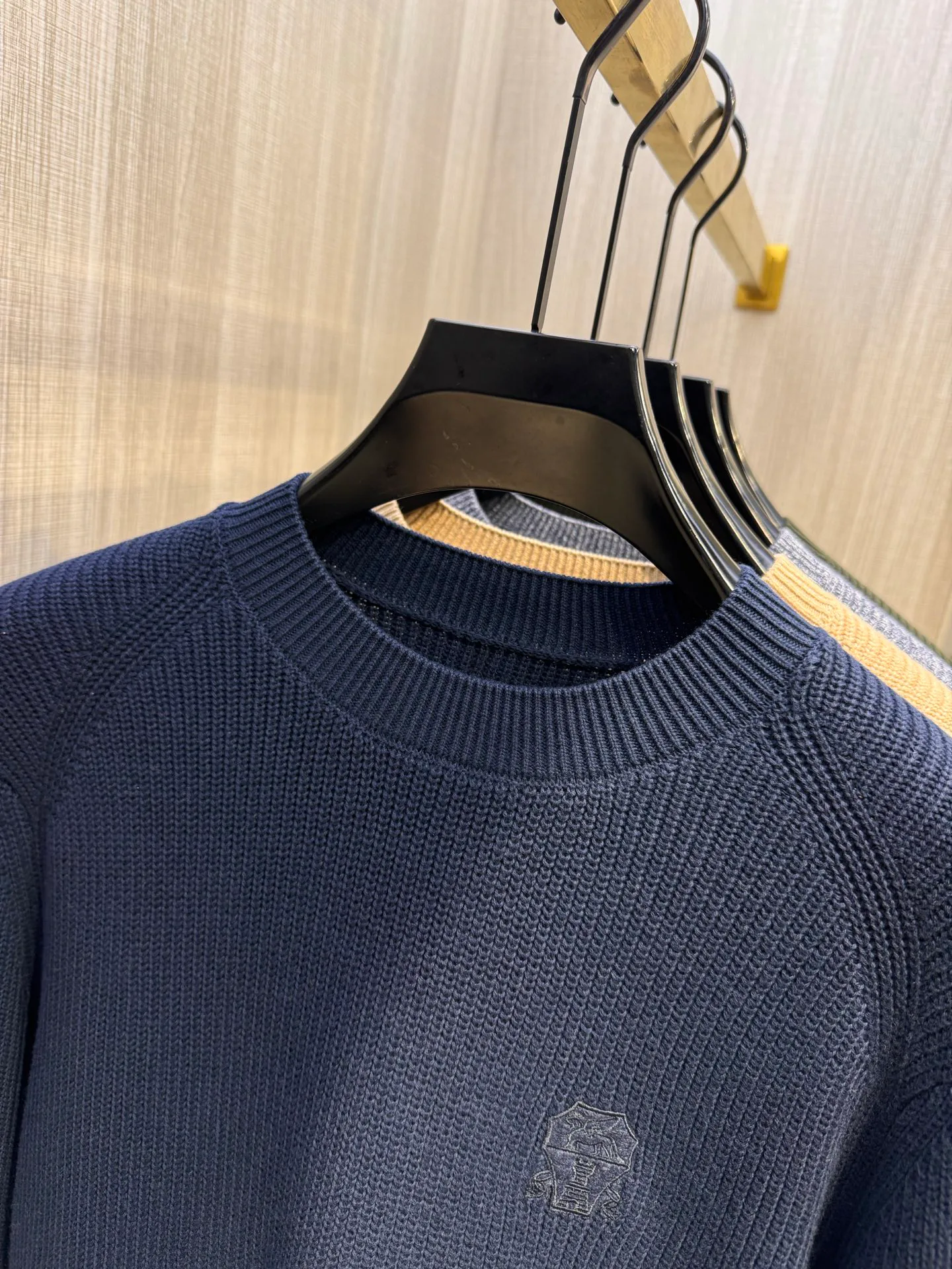 Men's Jumpers And Sweaters BRUNELLO CUCINELLI 18402686
