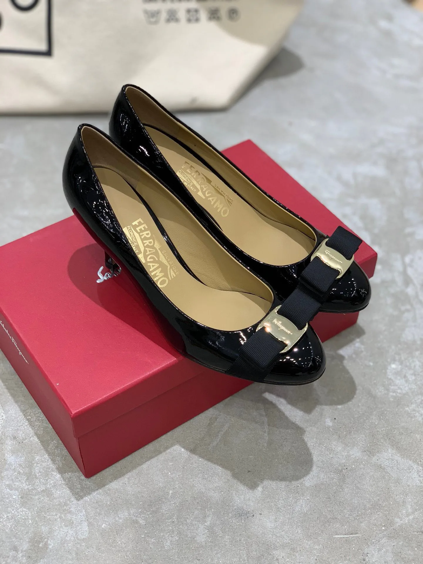 Women's Heels SALVATORE FERRAGAMO 18340724