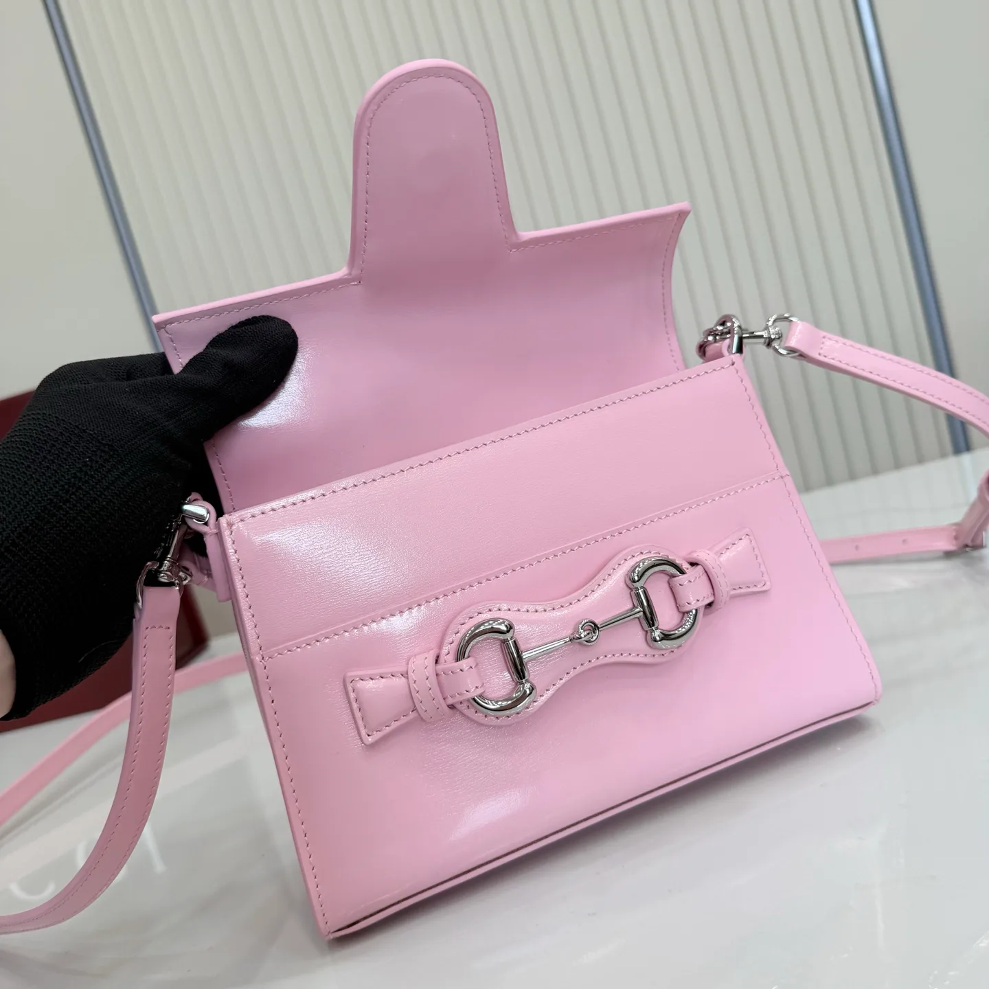 Women's Classic Handbags GUCCI 18262333