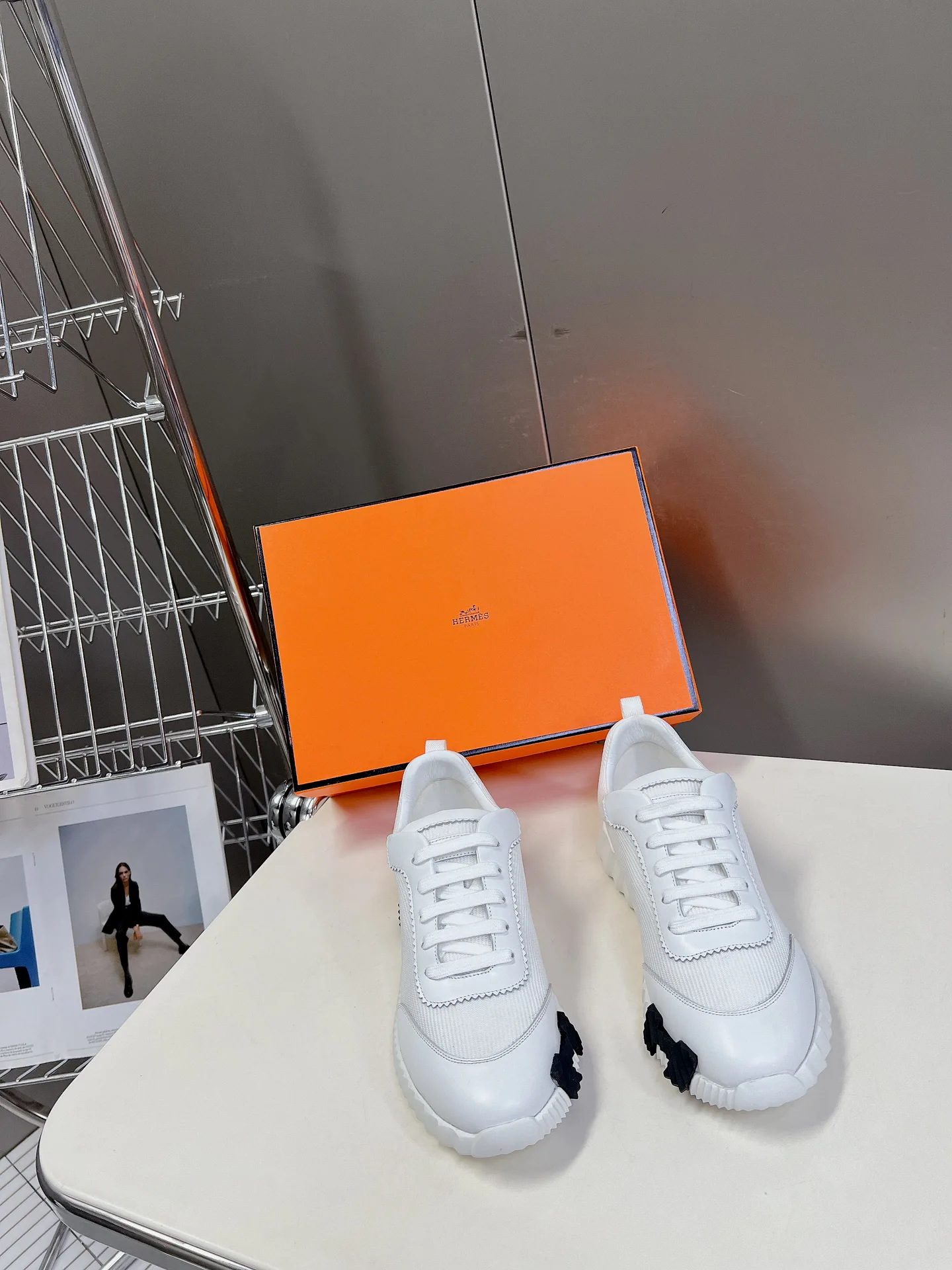Women's Sneakers HERMES 18418623