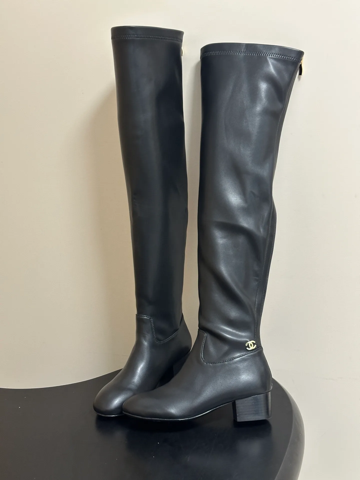 Women's Boots CHANEL 18049176