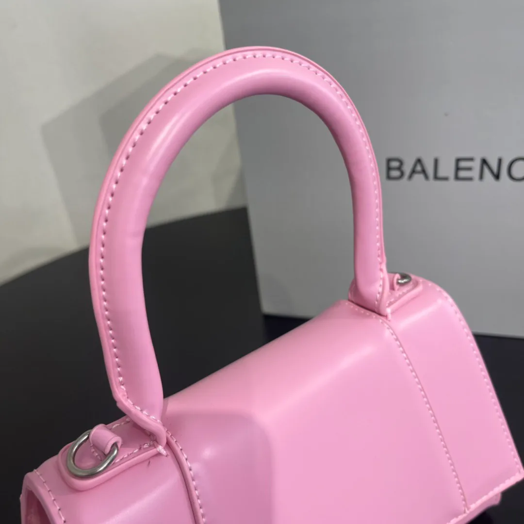 Классические Сумки Женские Balenciaga 18619530