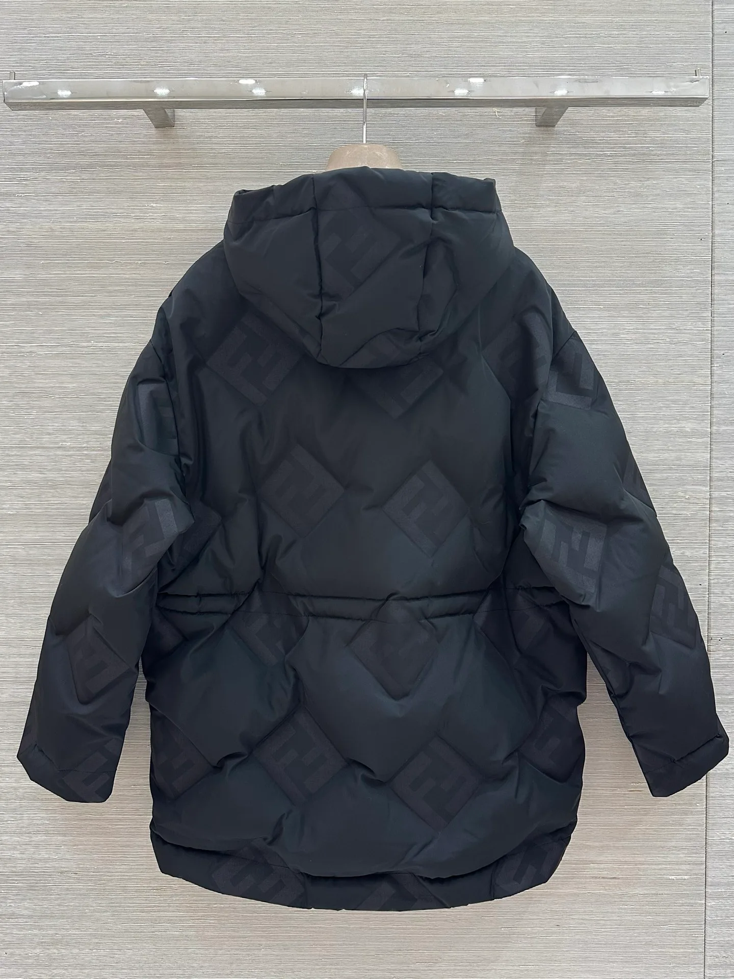Women's Jackets And Down Jackets FENDI 18250115