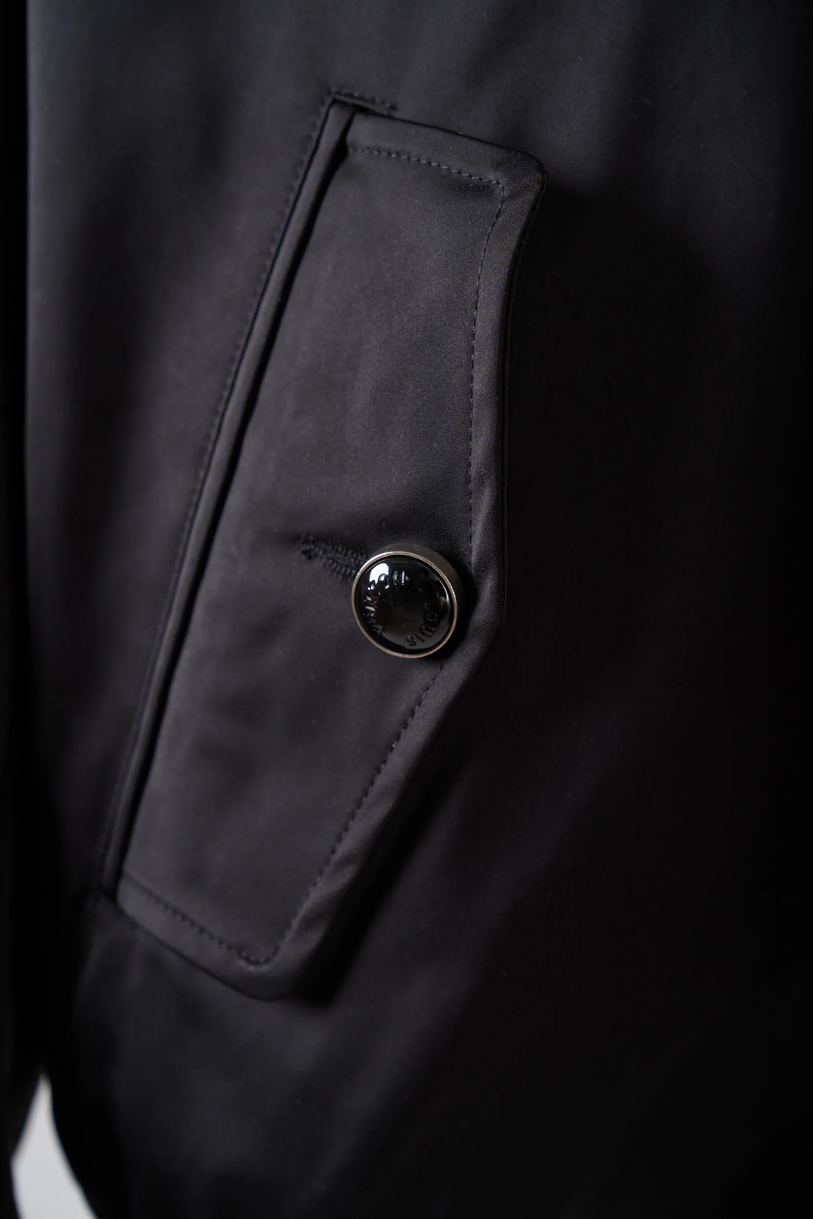 Men's Jackets And Down Jackets LOUIS VUITTON 18178832