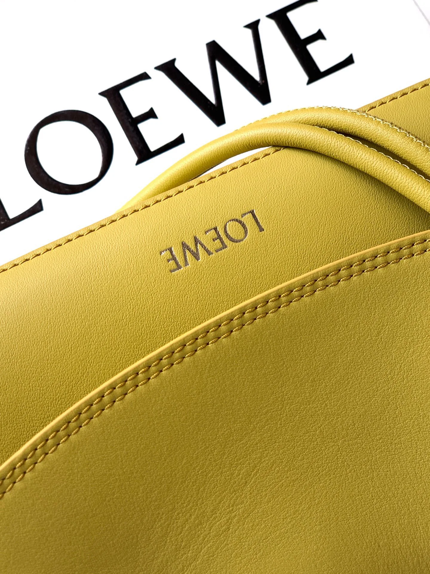 Women's Classic Handbags LOEWE 17220998