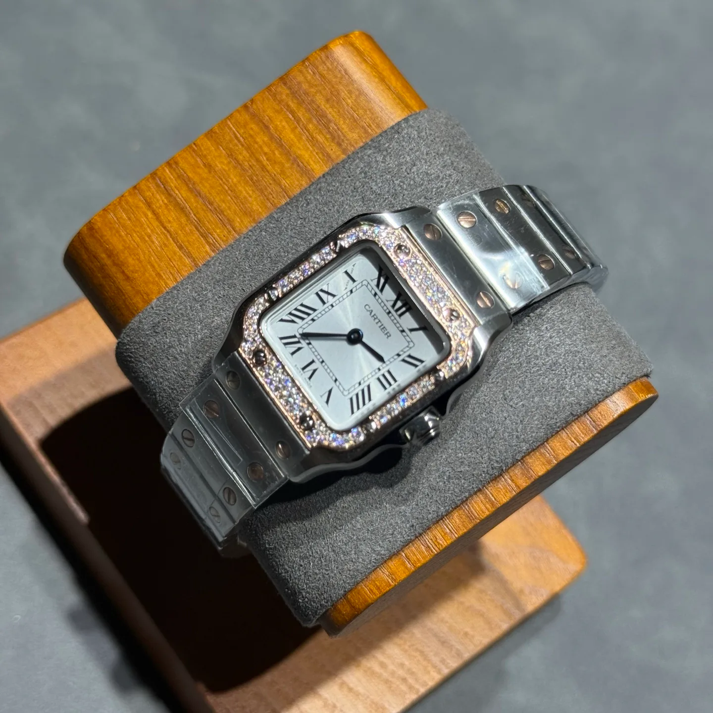Women's Watches CARTIER 17043355