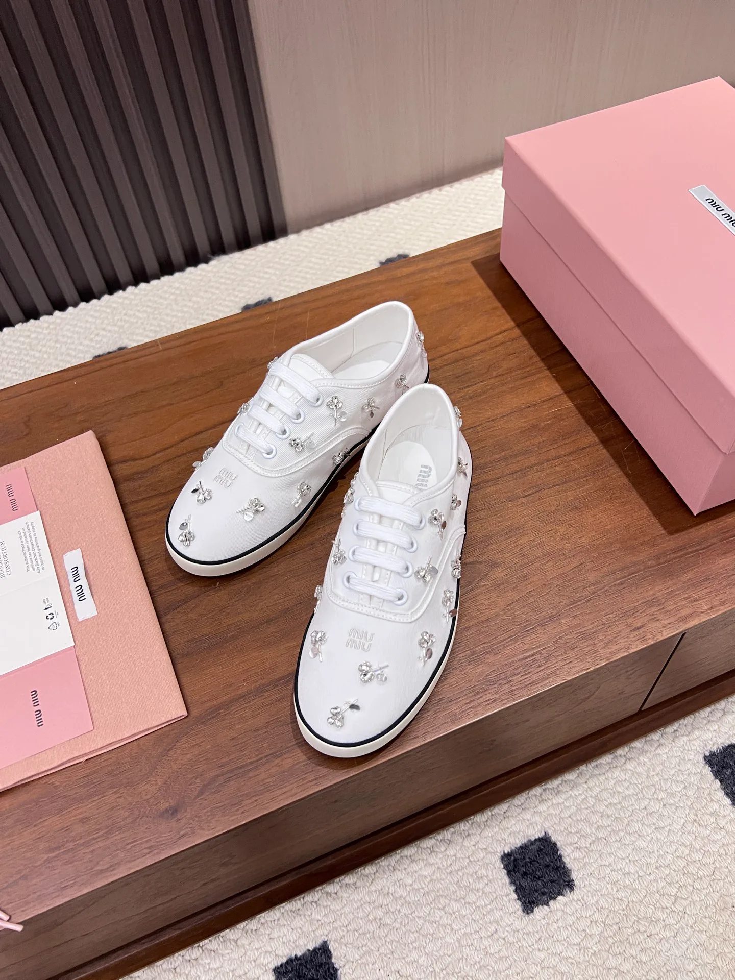 Women's Sneakers MIU MIU 17968644