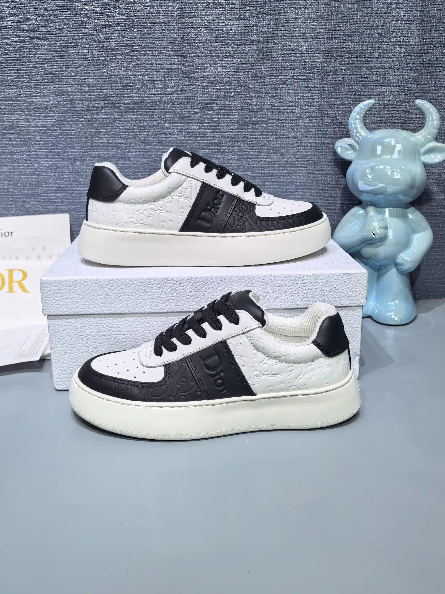 Women's Sneakers CHRISTIAN DIOR 17961734