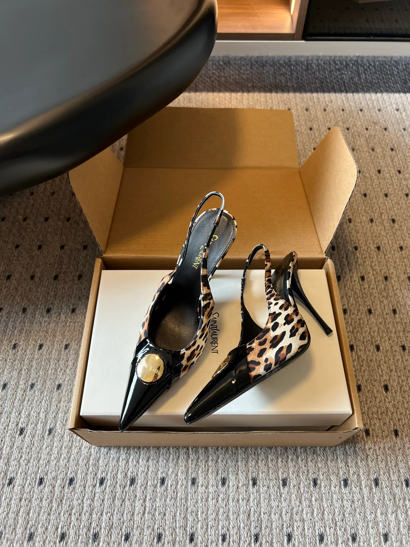 Women's Heels SAINT LAURENT 17360169