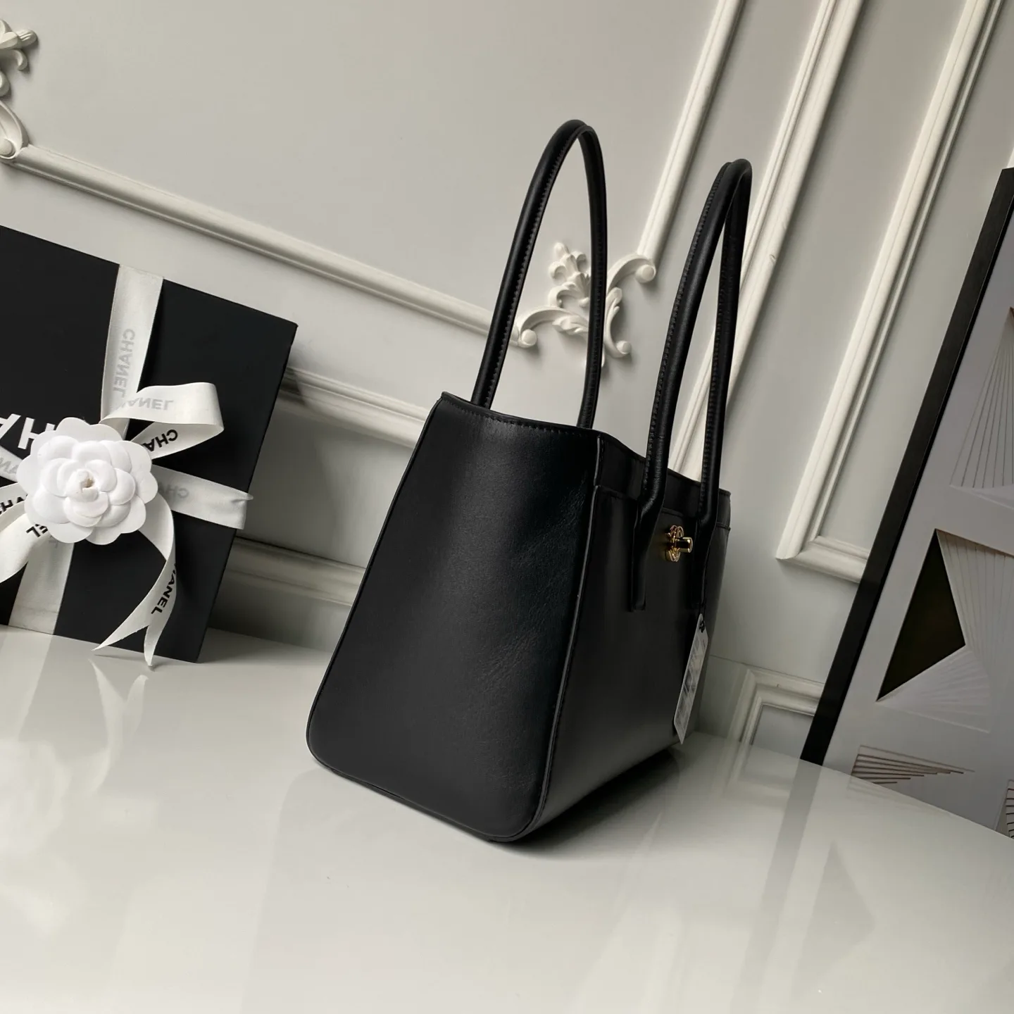 Women's Classic Handbags CHANEL 18207814