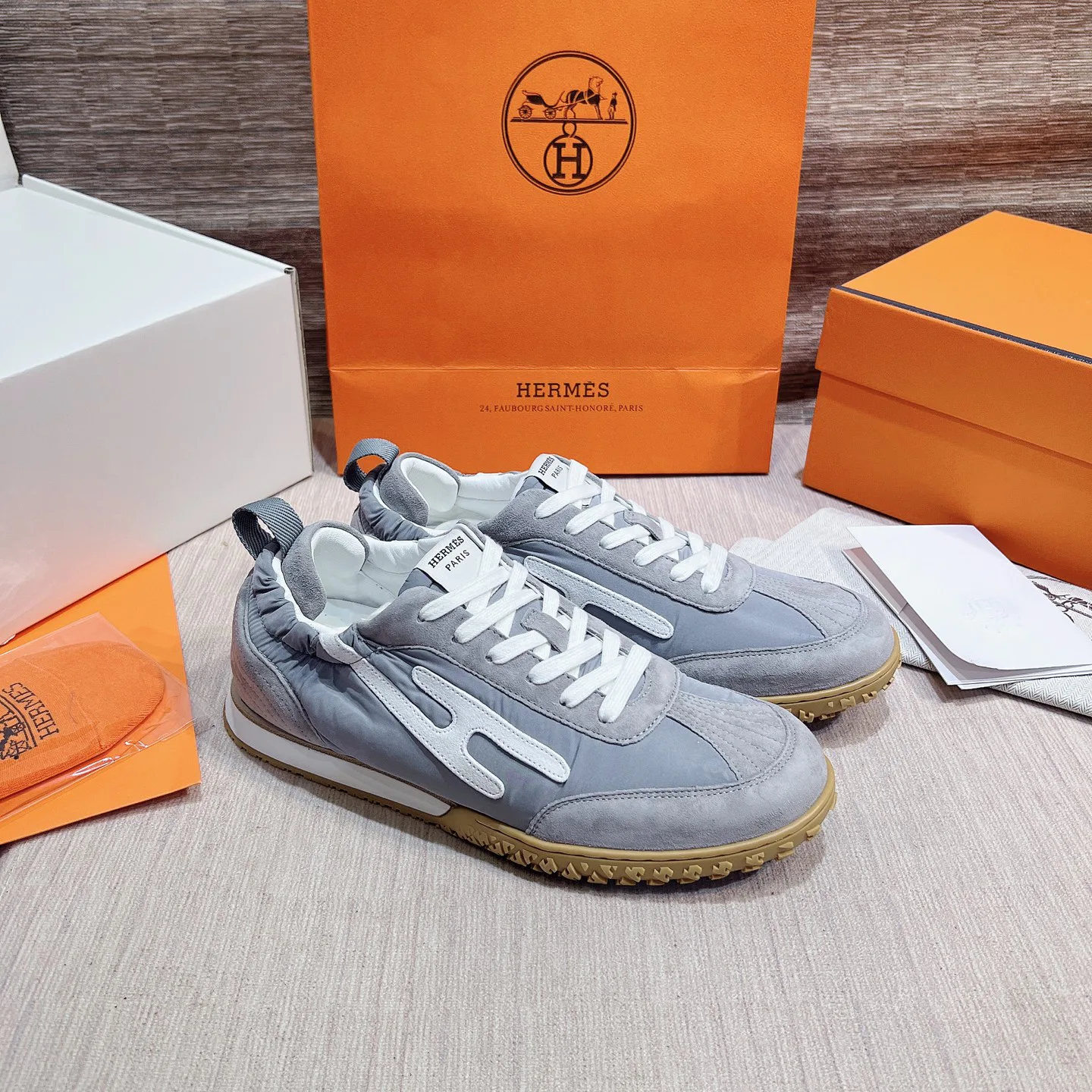 Men's Sneakers HERMES 17749540