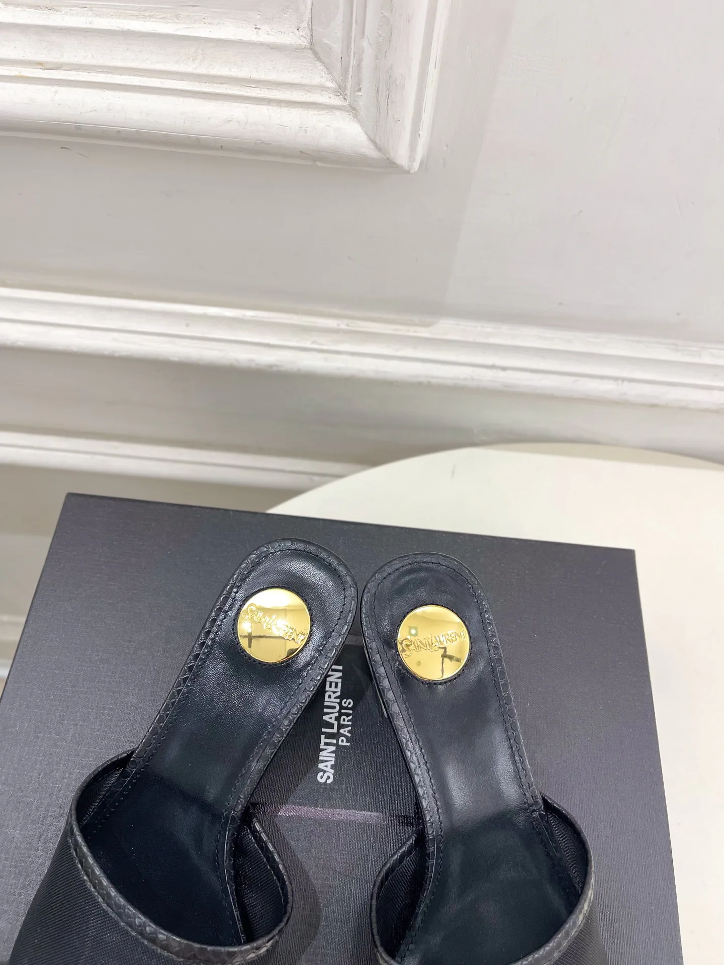 Women's Open-Toe Sandals SAINT LAURENT 17506897