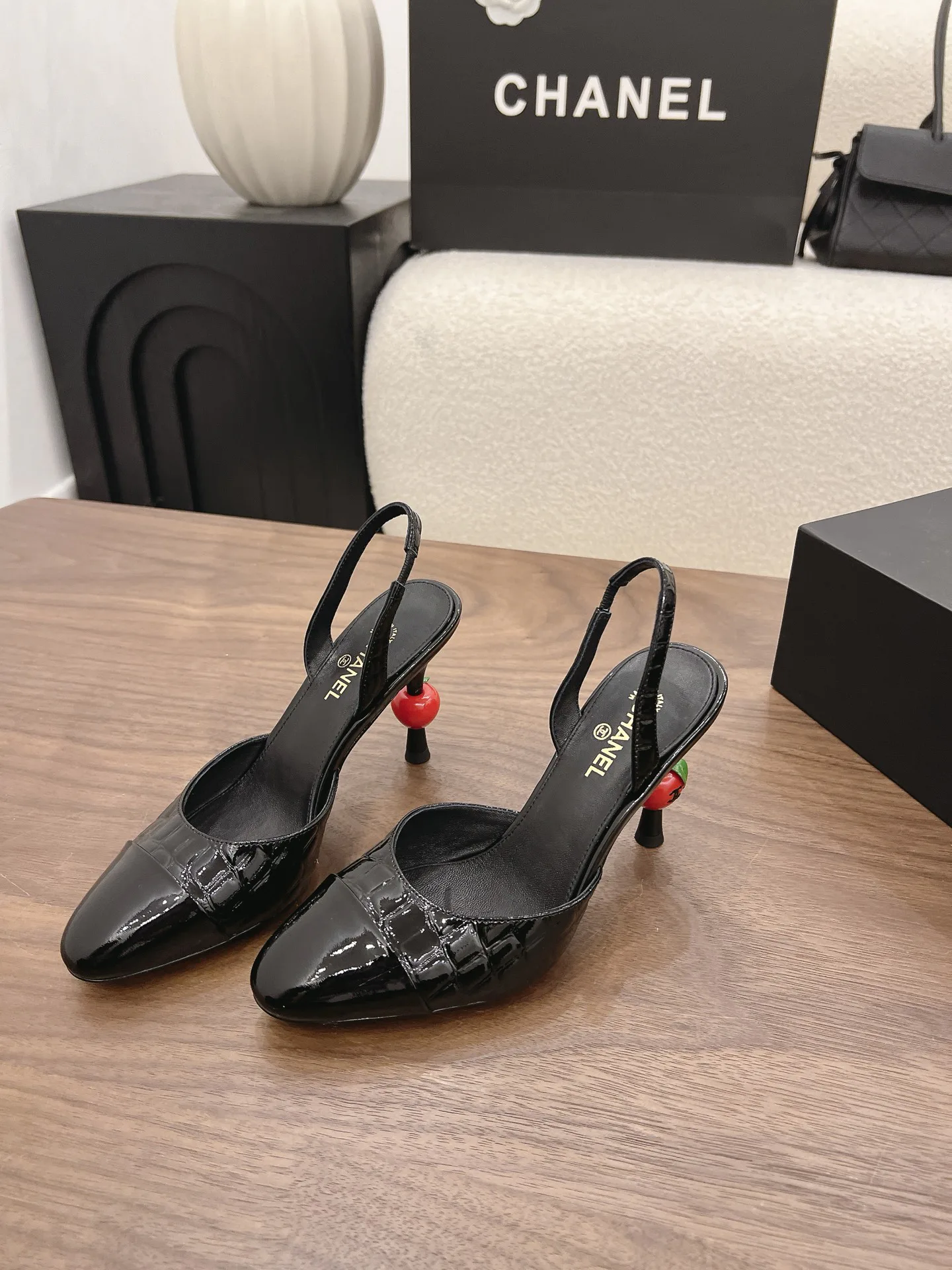 Women's Heels CHANEL 16944205
