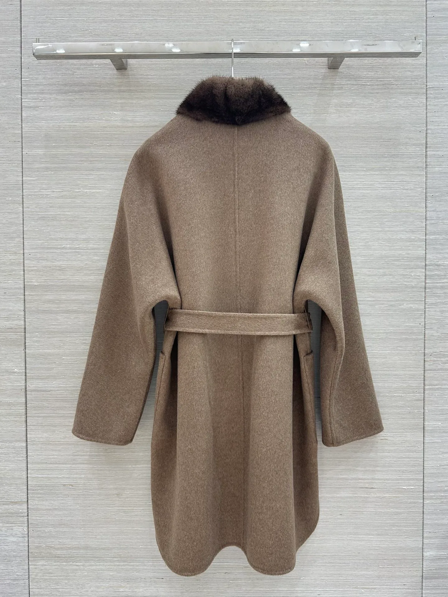 Women's Coats LORO PIANA 17921295