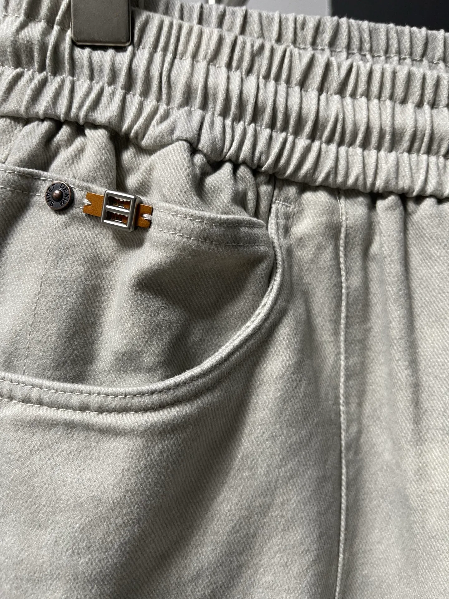 Men's Trousers BALENCIAGA 17975102