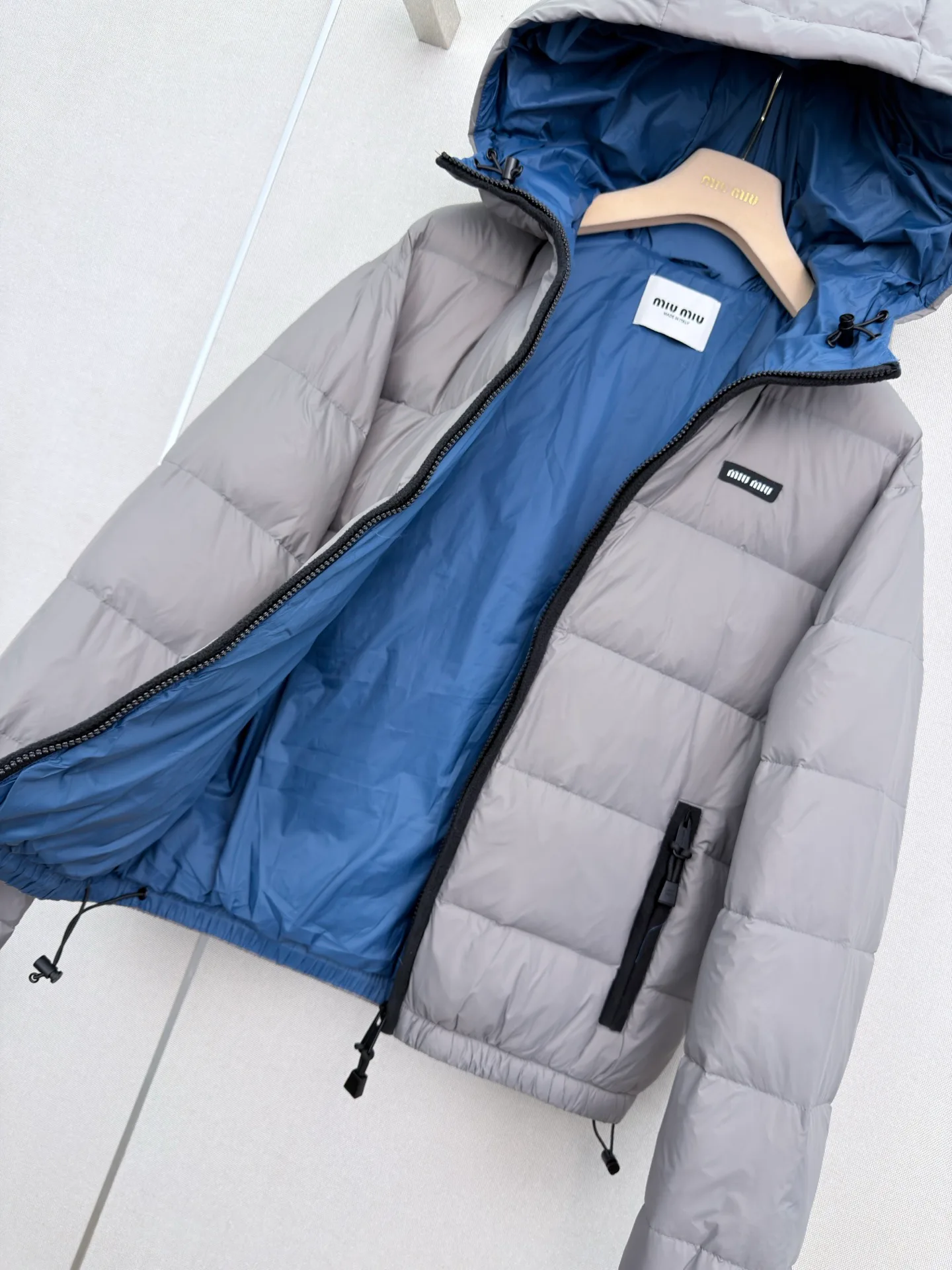 Women's Jackets And Down Jackets MIU MIU 18043049