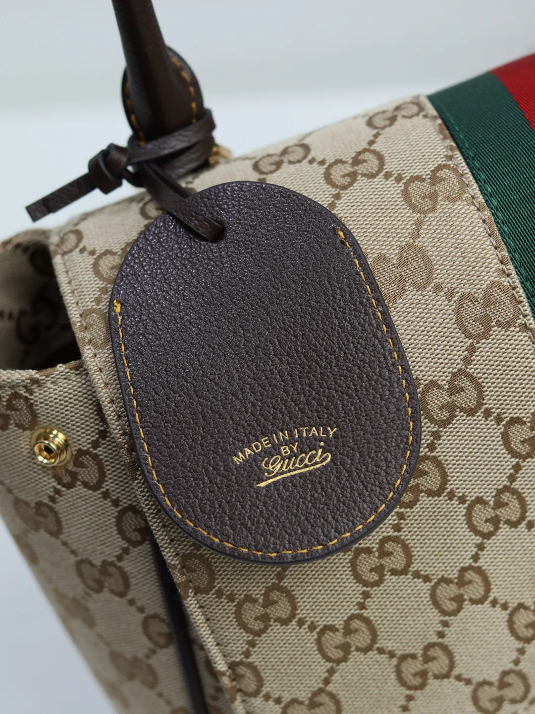 Классические Сумки Женские Gucci 18614577