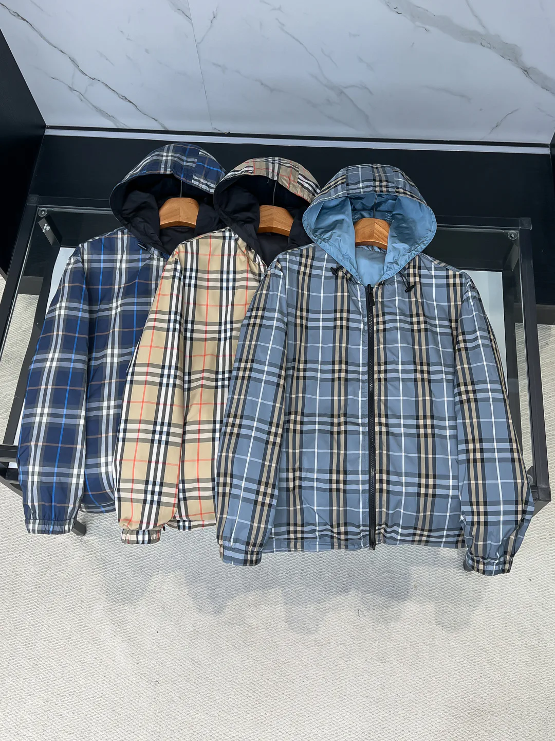 Men's Jackets And Down Jackets BURBERRY 18499066