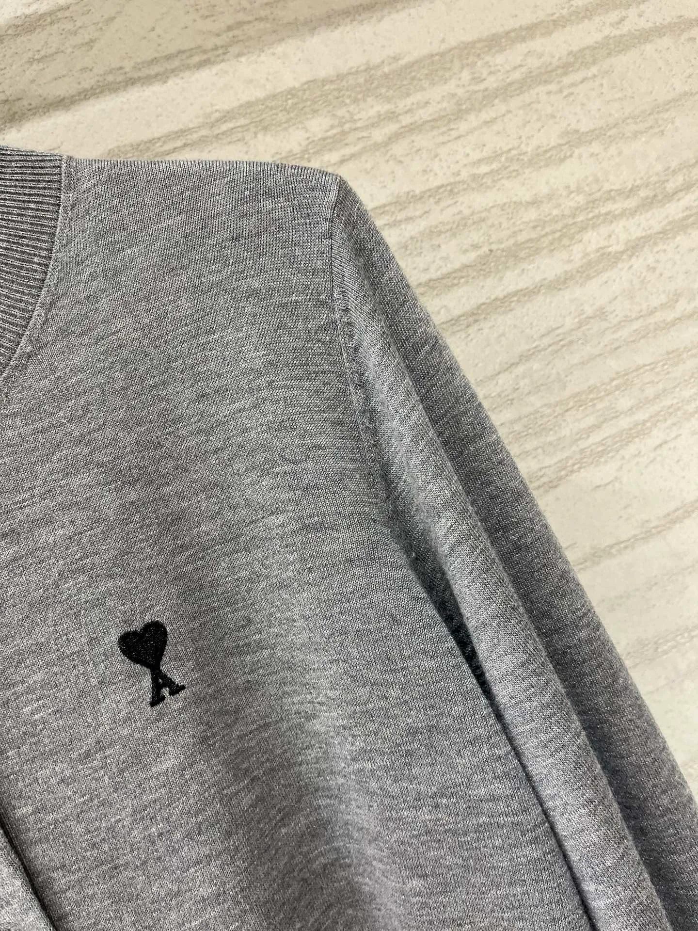 Women's Jumpers And Sweaters AMI PARIS 18533372