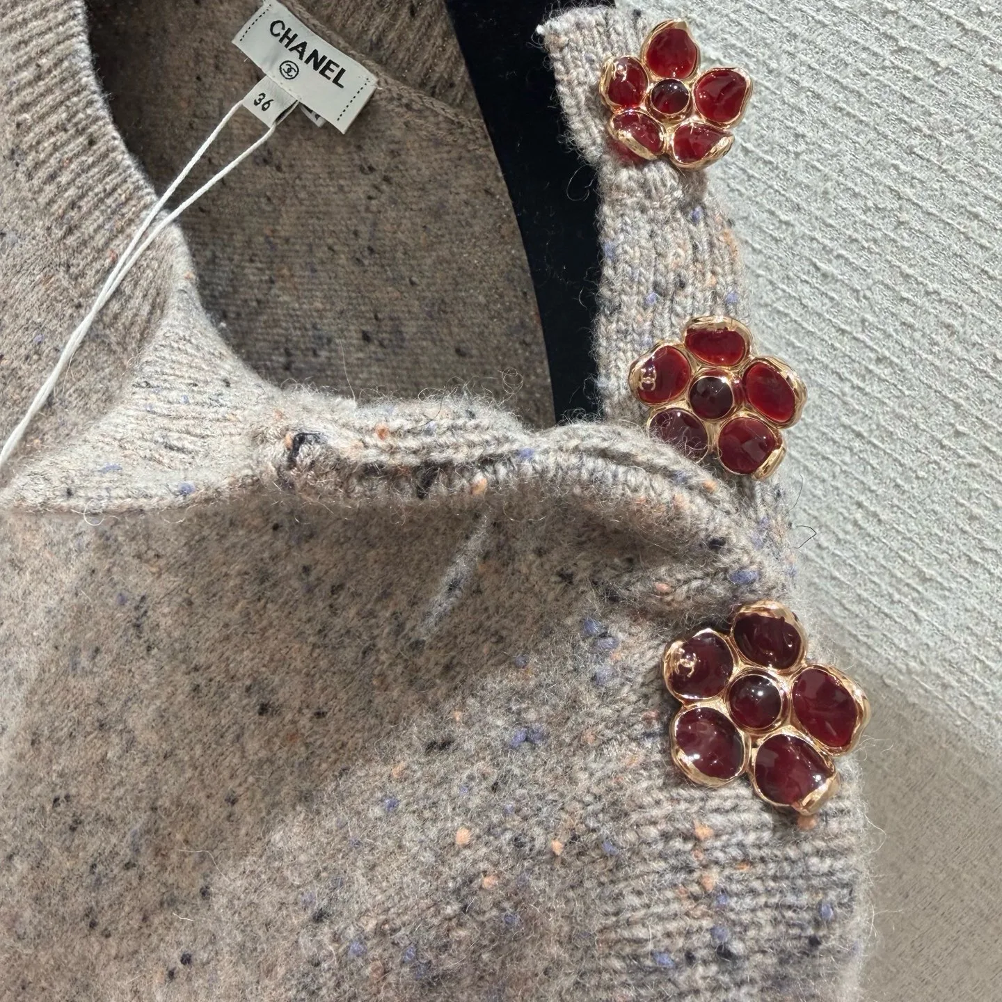 Women's Jumpers And Sweaters CHANEL 17446529