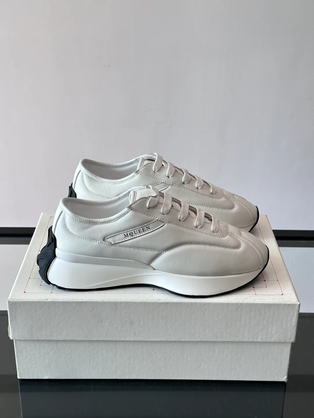 Women's Sneakers ALEXANDER MCQUEEN 17328790