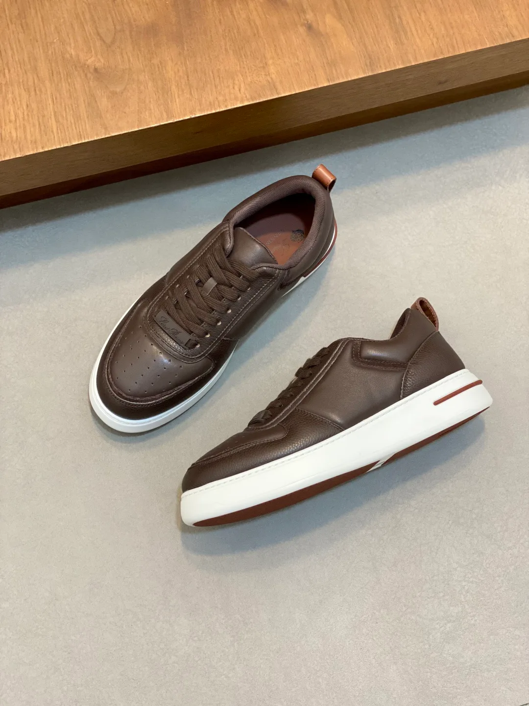 Men's Sneakers LORO PIANA 18079042